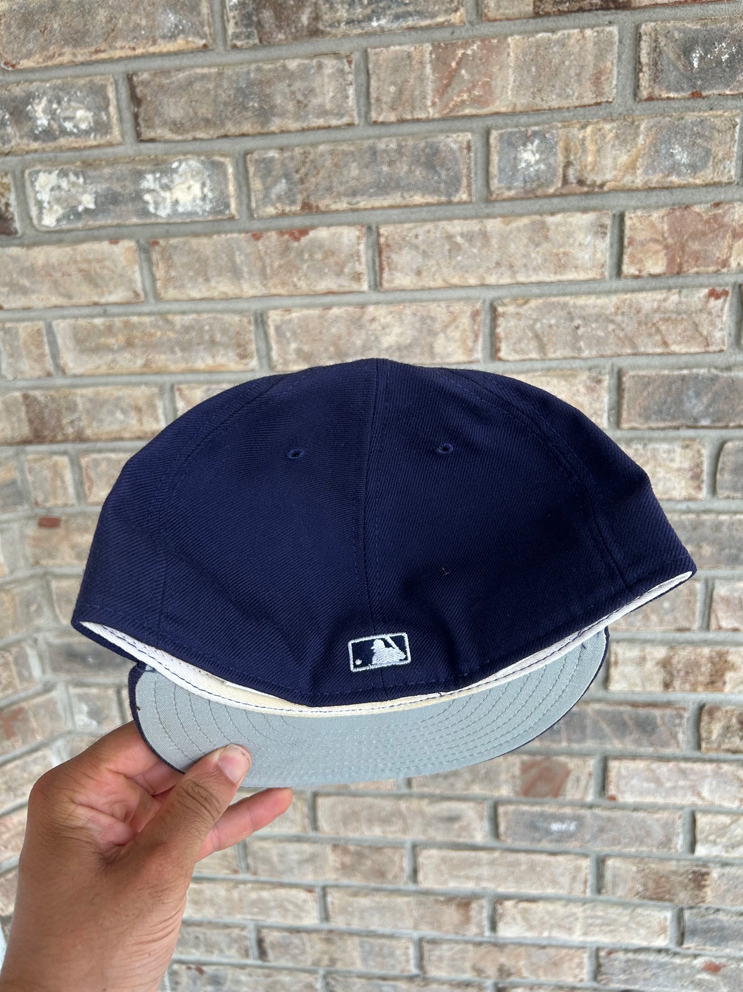 Vintage 2000s San Diego Padres MLB New Era 59Fifty Fitted Hat USA 100% Wool Size 7 5/8” As Is Has Wear