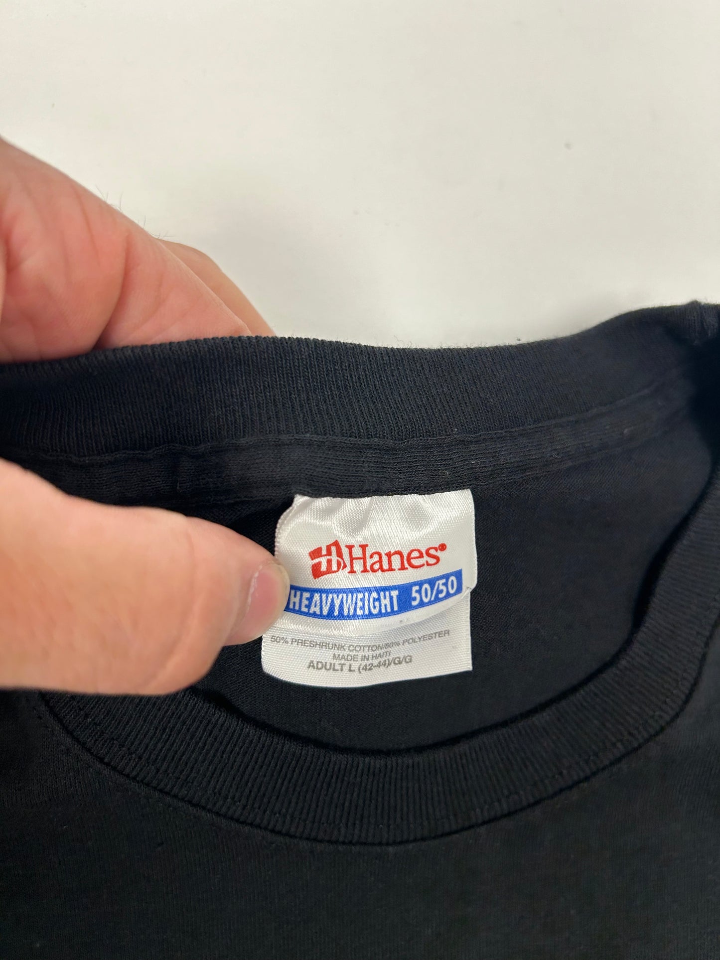 Vintage GameStop Guitar Hero World Tour Tee Large 21.25x29 Inches