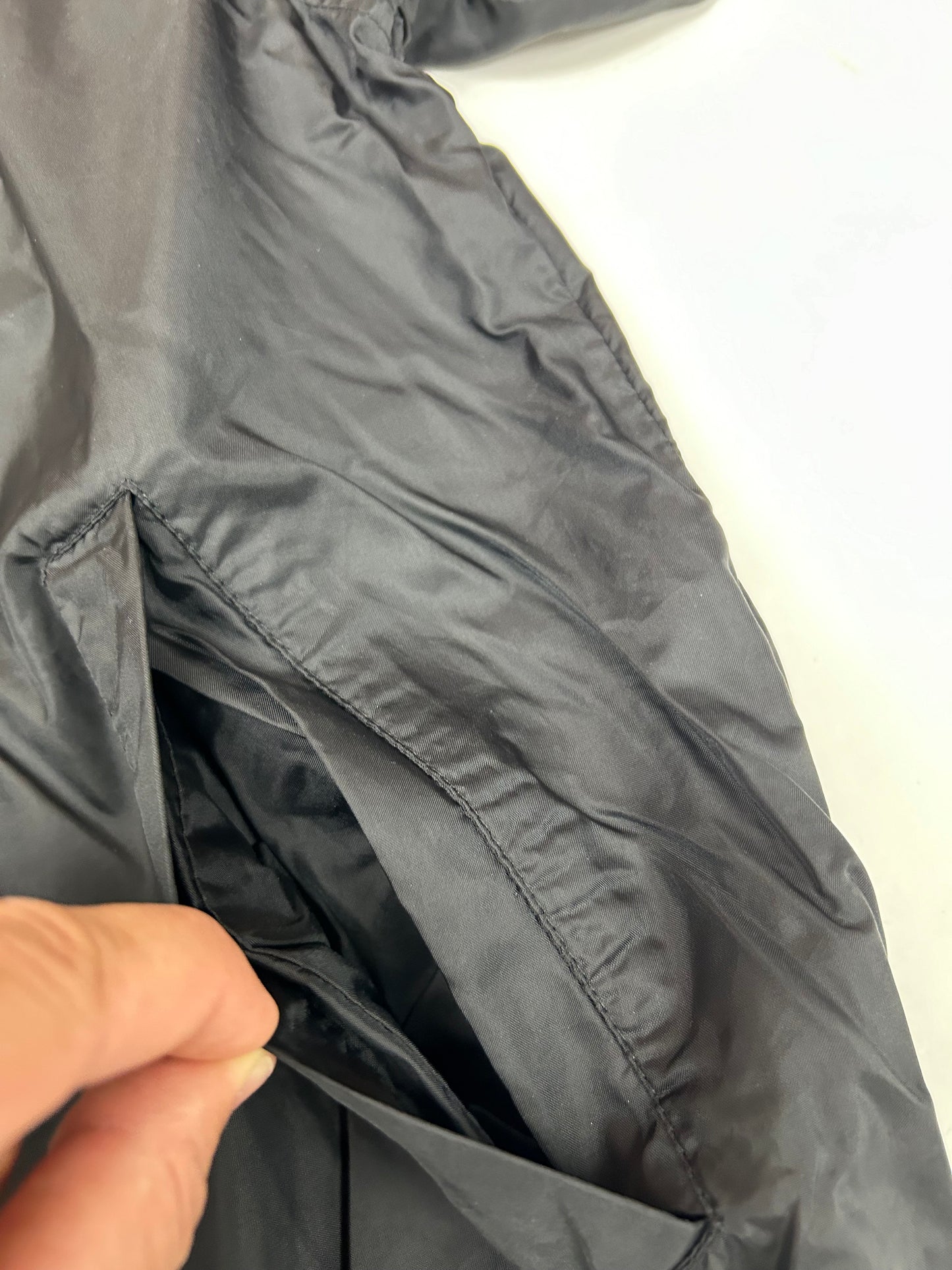 Vintage 90s Nike Swoosh Windbreaker Jacket Large 25.5x27.5 Inches