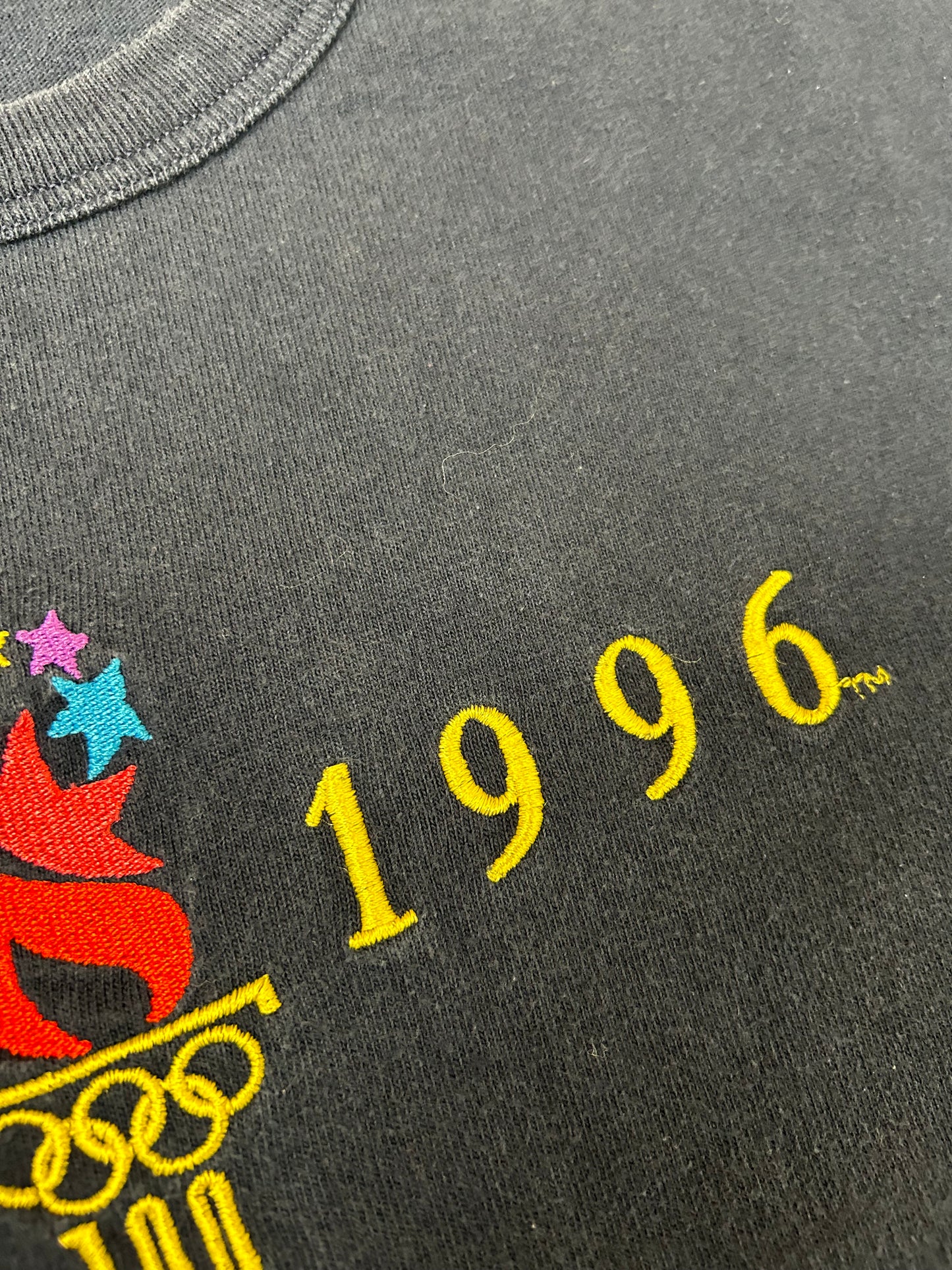 Vintage Champion 1996 Atalanta Olympics Embroidered Logo Tee Navy XL 24.25x28.5 Inches