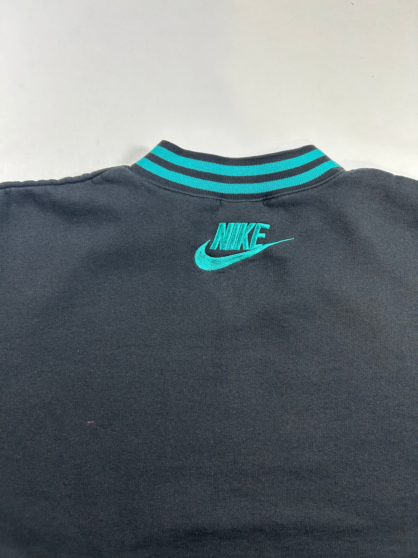 Vintage 90’s Nike Force Crewneck Sweatshirt Boxy Fit M/L 25x/25 Inches Rare