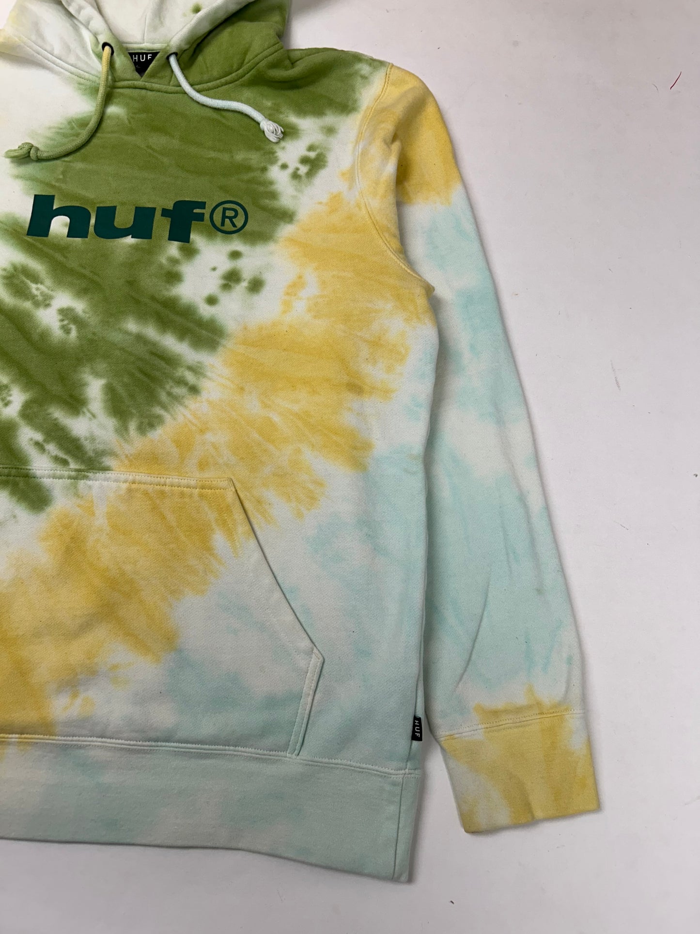 Huf Worldwide Tie-Dye Hooded Sweatshirt Large/Medium Fit 22.5x29 Inches