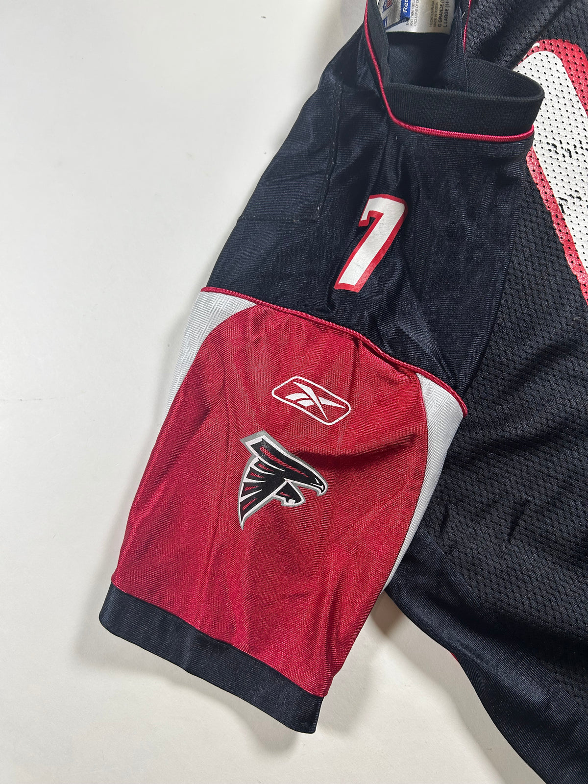 Vintage Reebok On Field Atlanta Falcons Michael Vick #7 Jersey Youth Large 19.5x25.5/27.5 Inches Worn
