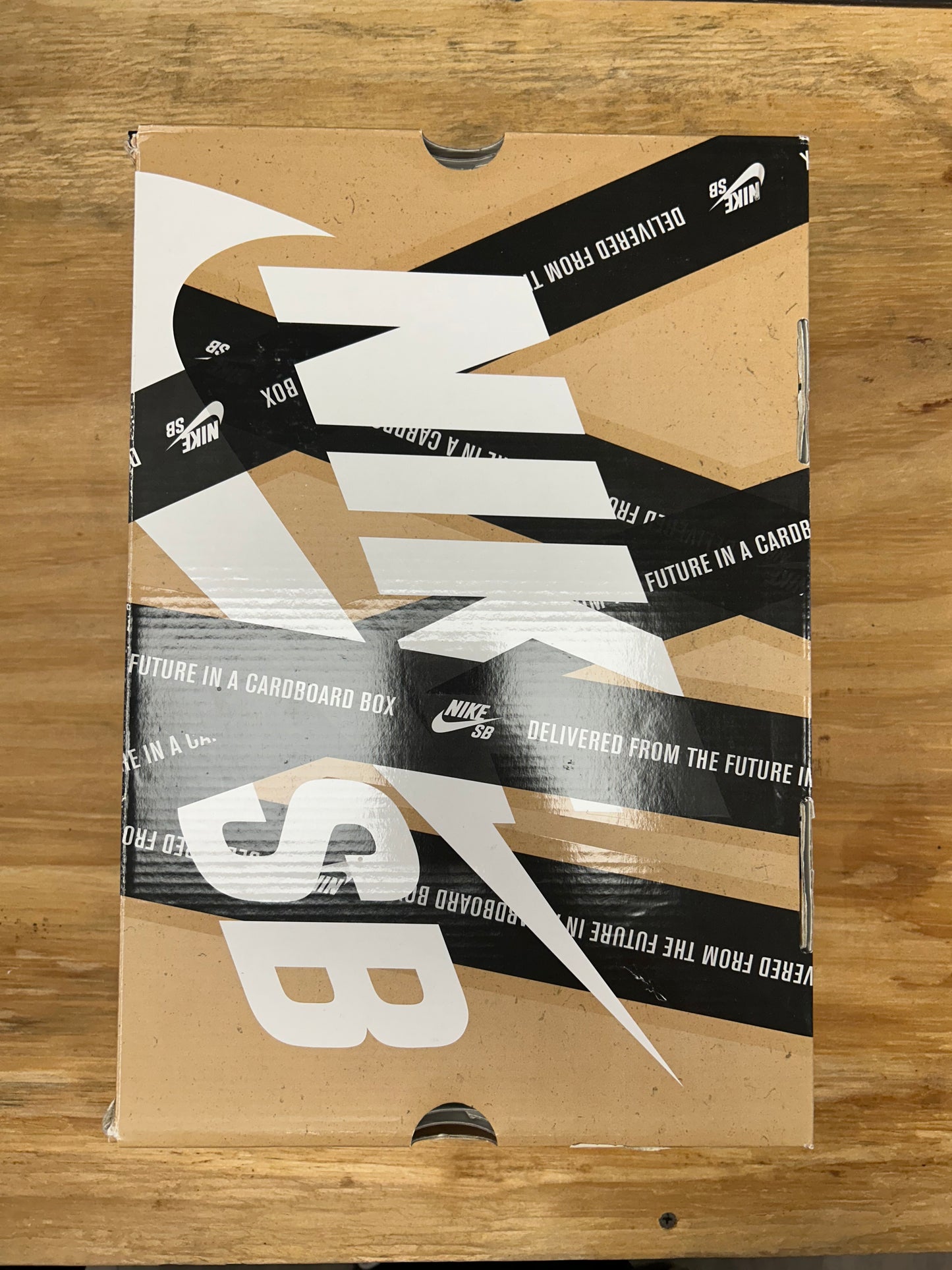 2013 Nike SB Dunk Low DJ Clark Kent Premium QS Primitive 112 Lightly Used With Box Size 10