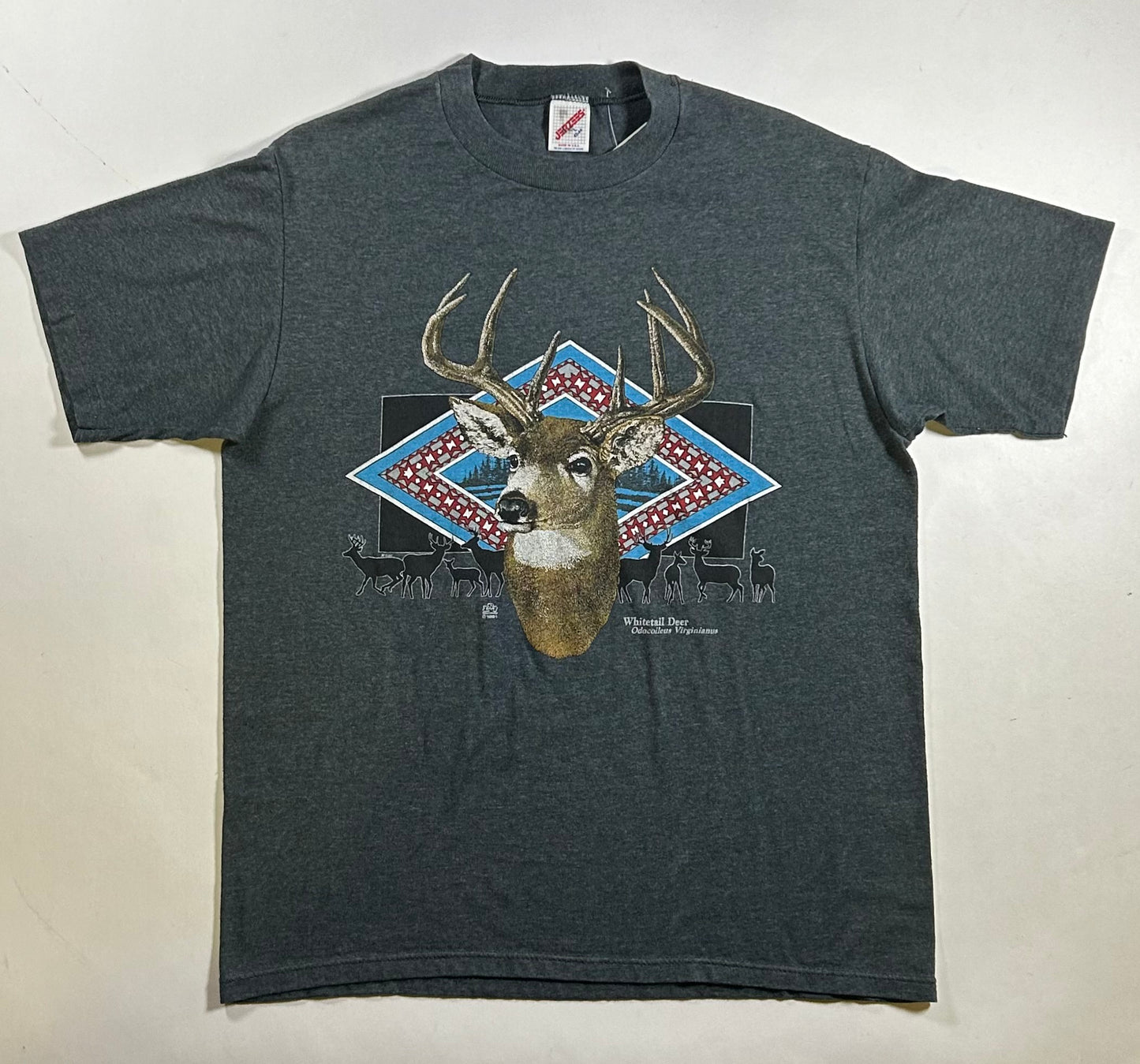 Vintage Jerzees 1991 Whitetail Deer Odocoileus Virginianus Animal Graphic Tee Large/Medium 21x27 Inches