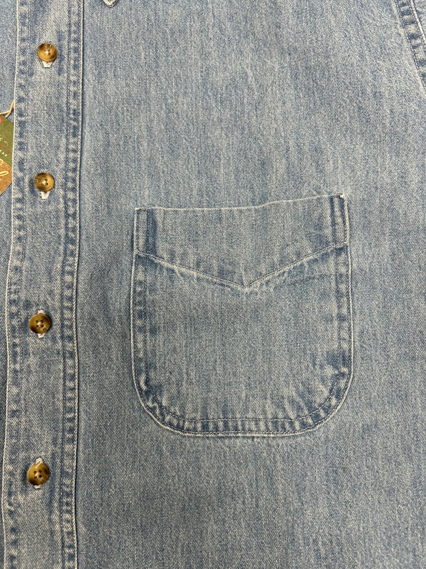 Woolrich Denim Button Up Shirt Blue Long Sleeve 100% Cotton Men’s Large 24x33 Inches DS Brand New With Tag