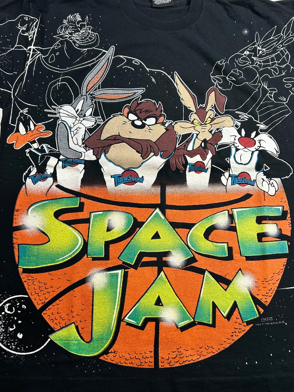 Vintage Space Jam Movie Promo Tee 1996 Freeze Looney Tunes All Over Print Rare L/XL Fit  23.25x28.25 Inches