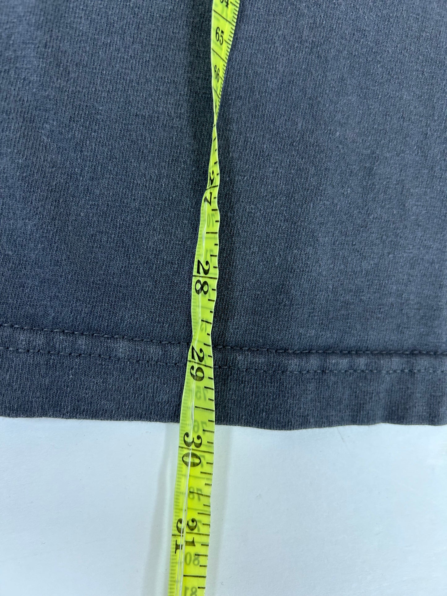 Vintage 00s Volcom Stone Long Sleeve Tee Gray Large 21.5x29.75 Inches