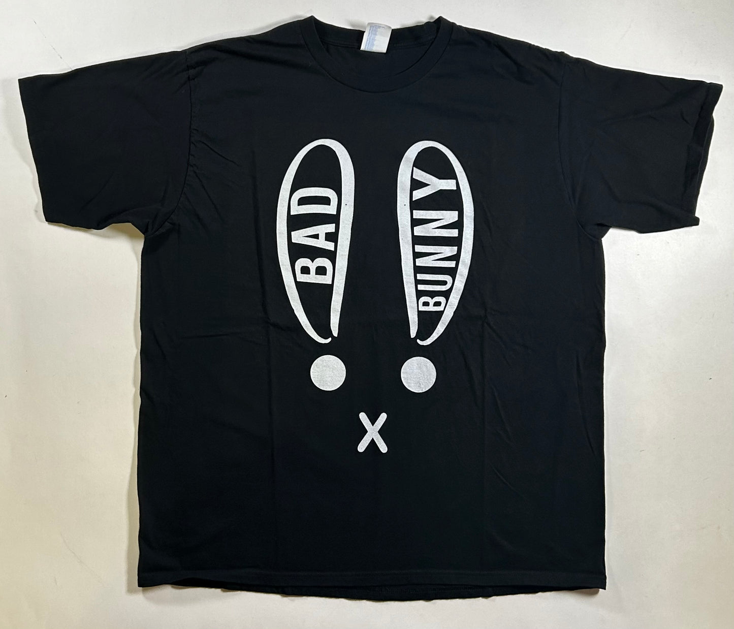 Bad Bunny Music Latino Pop Tee Black XL 23.75x29.5 Inches