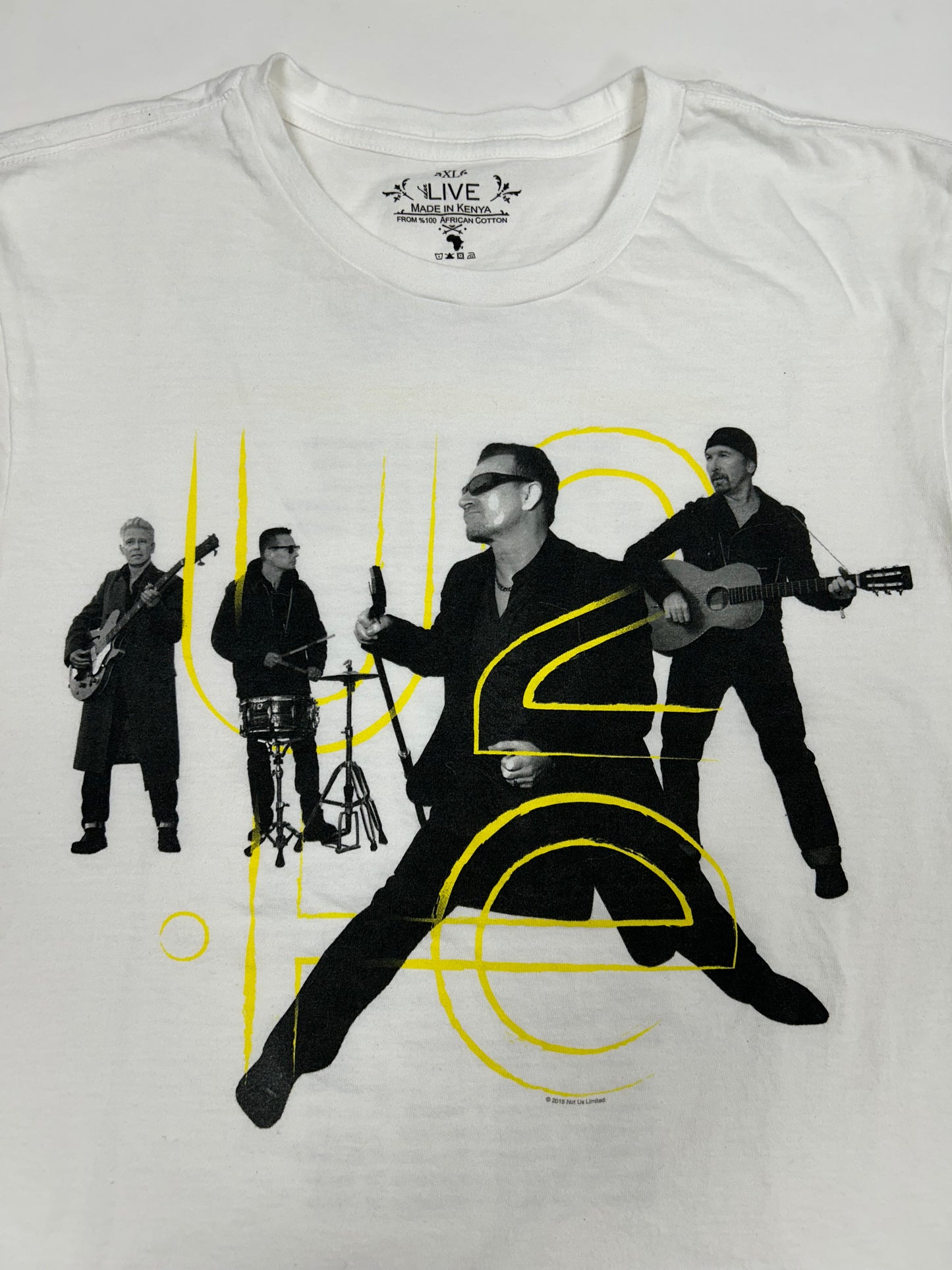 U2 Innocence Experience Tour 2015 Fits Large 21.75x28.25 Inches T-Shirt White