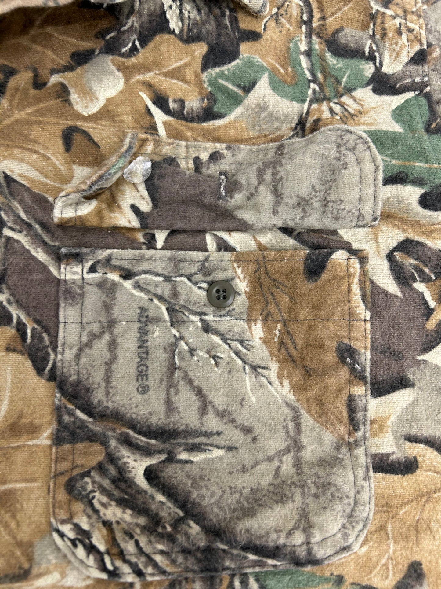 Vintage Five Brother Camo Vantage Flannel Button Up Shirt 5226 4701-ADV Large 25x29.5 Inches