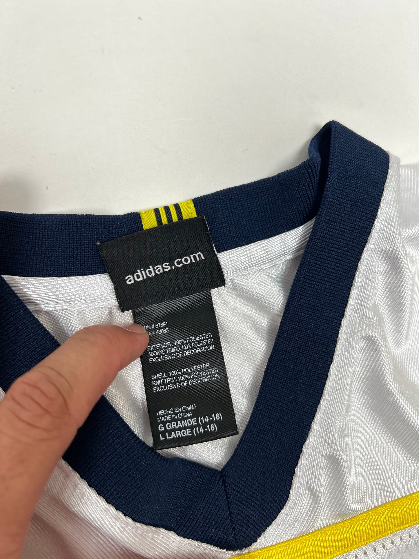 Vintage 00s Adidas Michigan Wolverines NCAA College Football  Jersey Youth Large 19x25.75/27.75 Inches