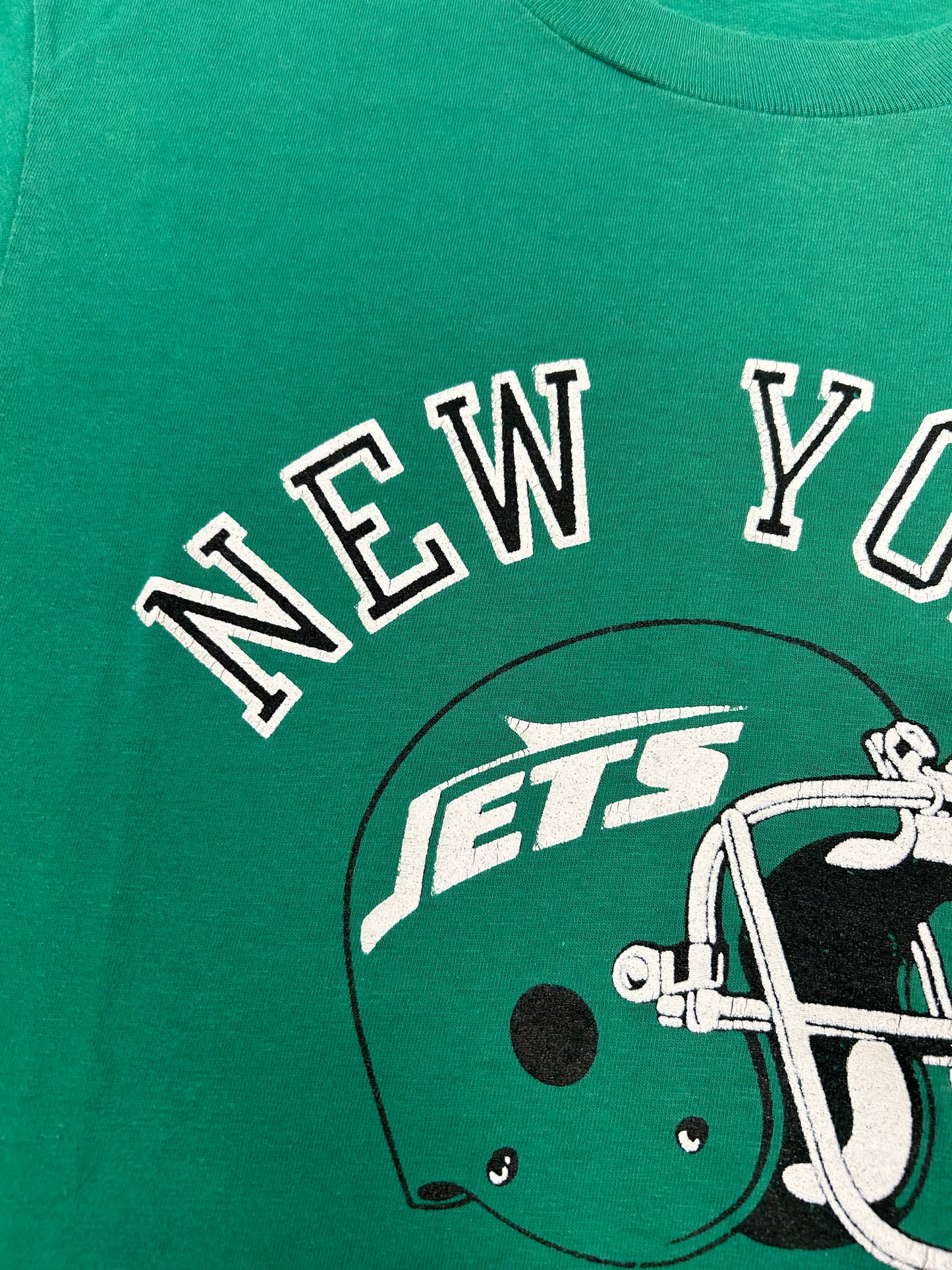 Vintage New York Jets NFL Helmet Logo Tee Small/Medium Fit 19x27.75 Inches