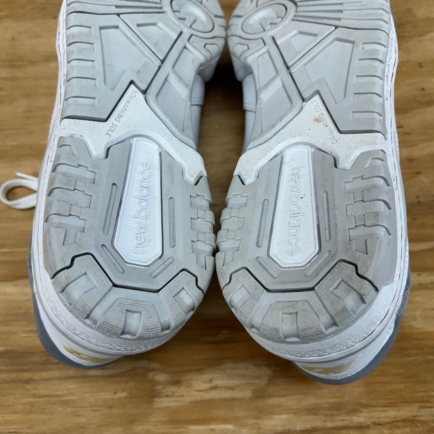 New Balance 550 Boston College Eagles White Red Shoes US Men’s 10.5 Women’s 12