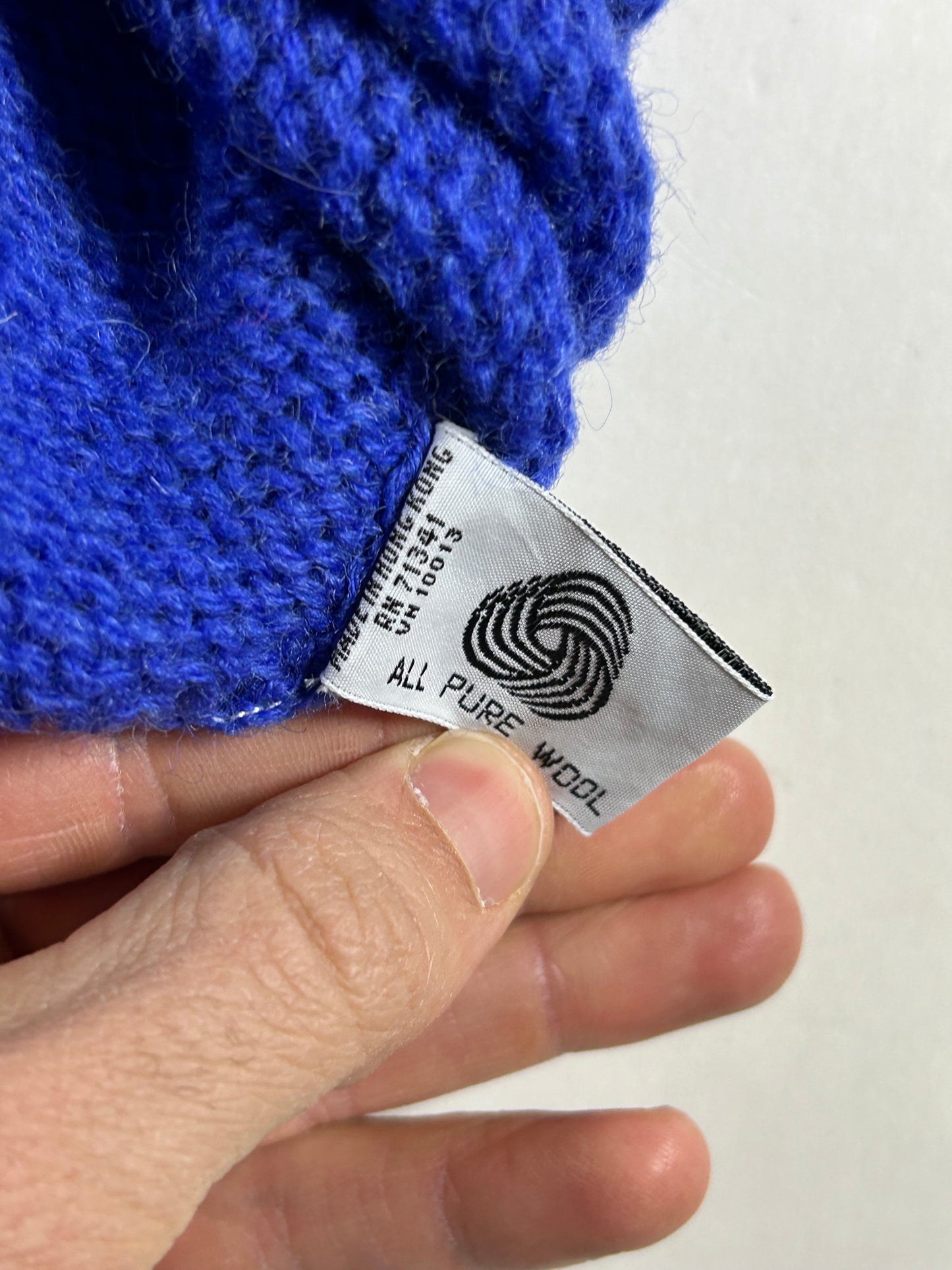 Vintage L.L. Bean Sweater Blue Knit Crewneck Shetland Pure Wool Women’s Small 18.5x26.25 Inches