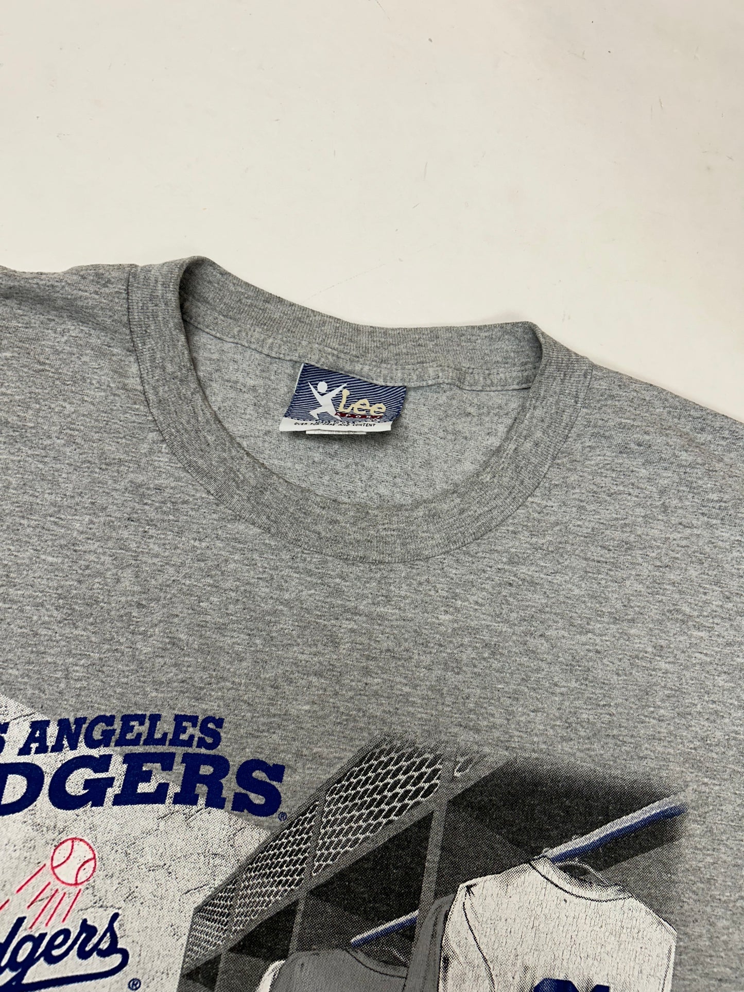 Vintage 90s Los Angeles Dodgers MLB Locker Room T-Shirt XL 24.25x30 Inches Lee Sport Nutmeg Gray
