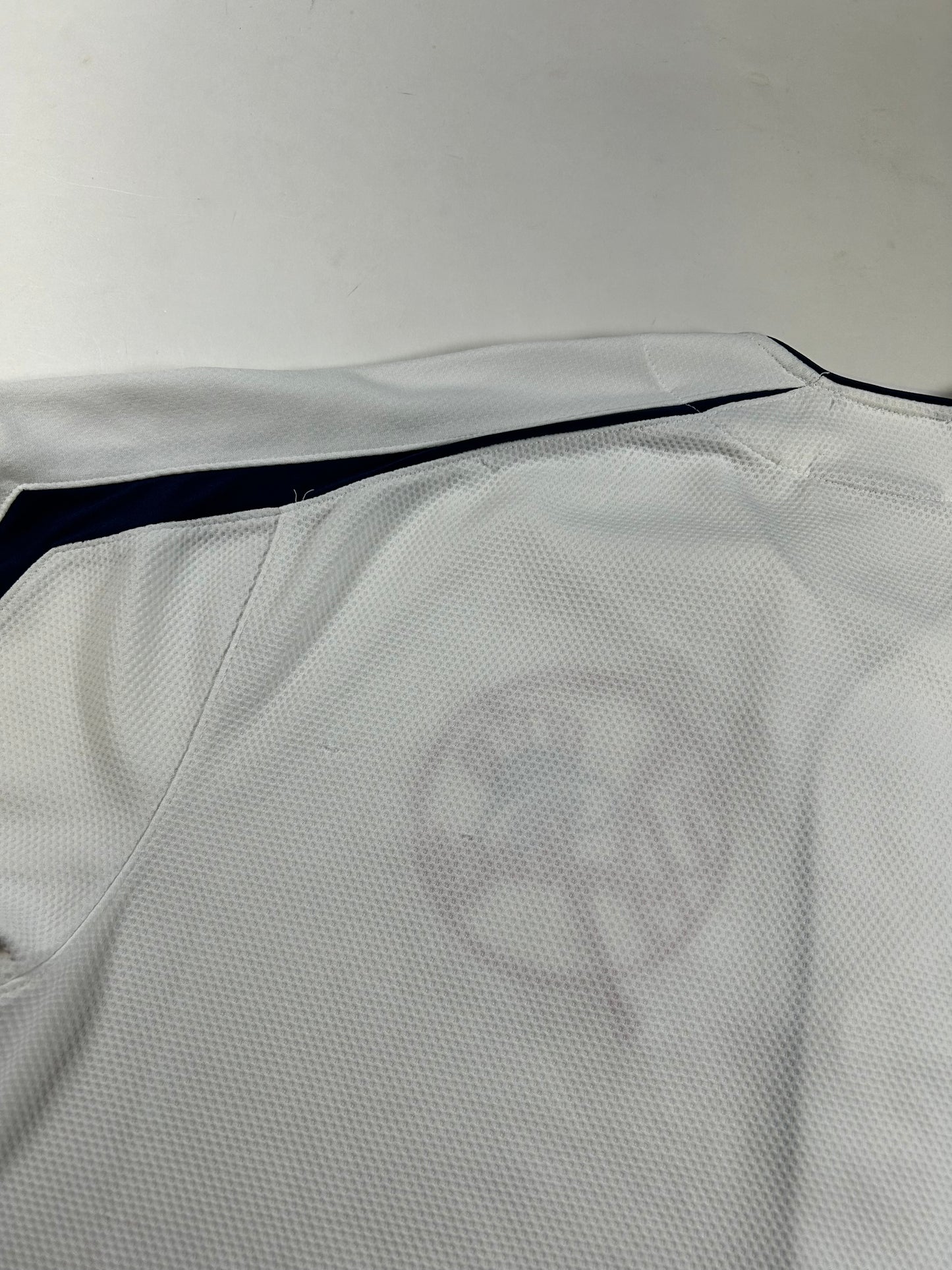 Vintage 2000s Nike Team New York Yankees MLB Blank Jersey Tagged Medium Fits Like A L/XL Best 26.75x32.5/35.25 Inches