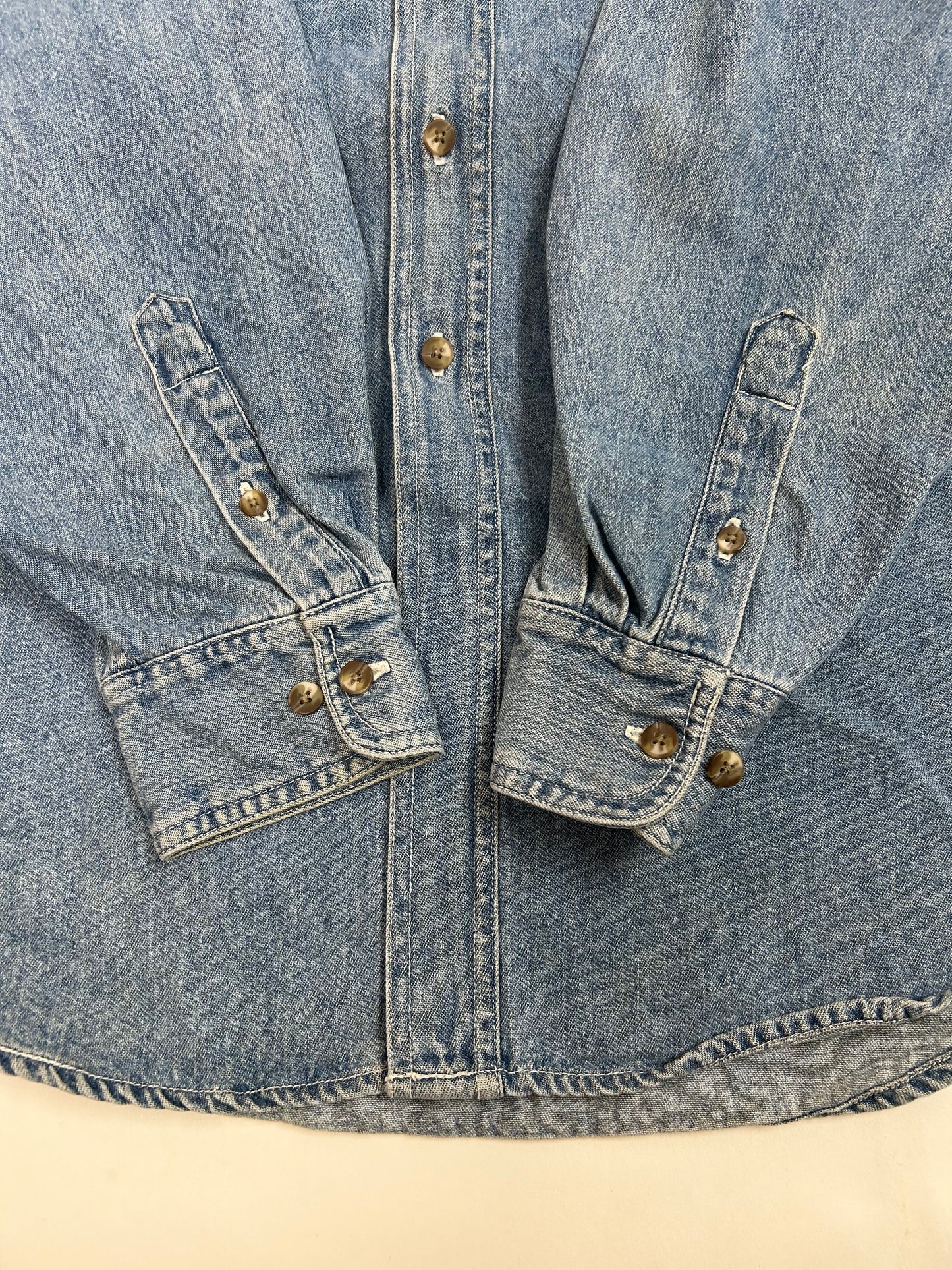 Vintage 1993 Acme Clothing Co. Warner Bros Football Embroidered Logo Denim Button Up Shirt Medium 23.75x30.75 Inches