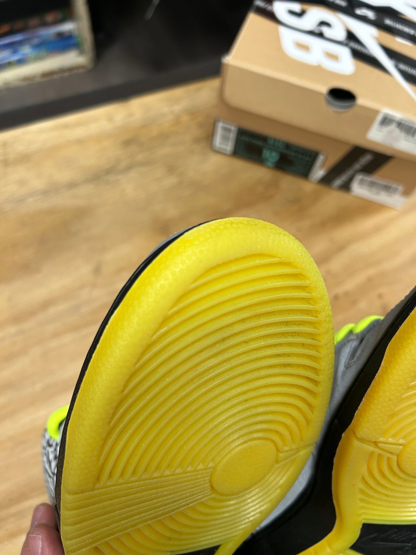 2013 Nike SB Dunk Low DJ Clark Kent Premium QS Primitive 112 Lightly Used With Box Size 10