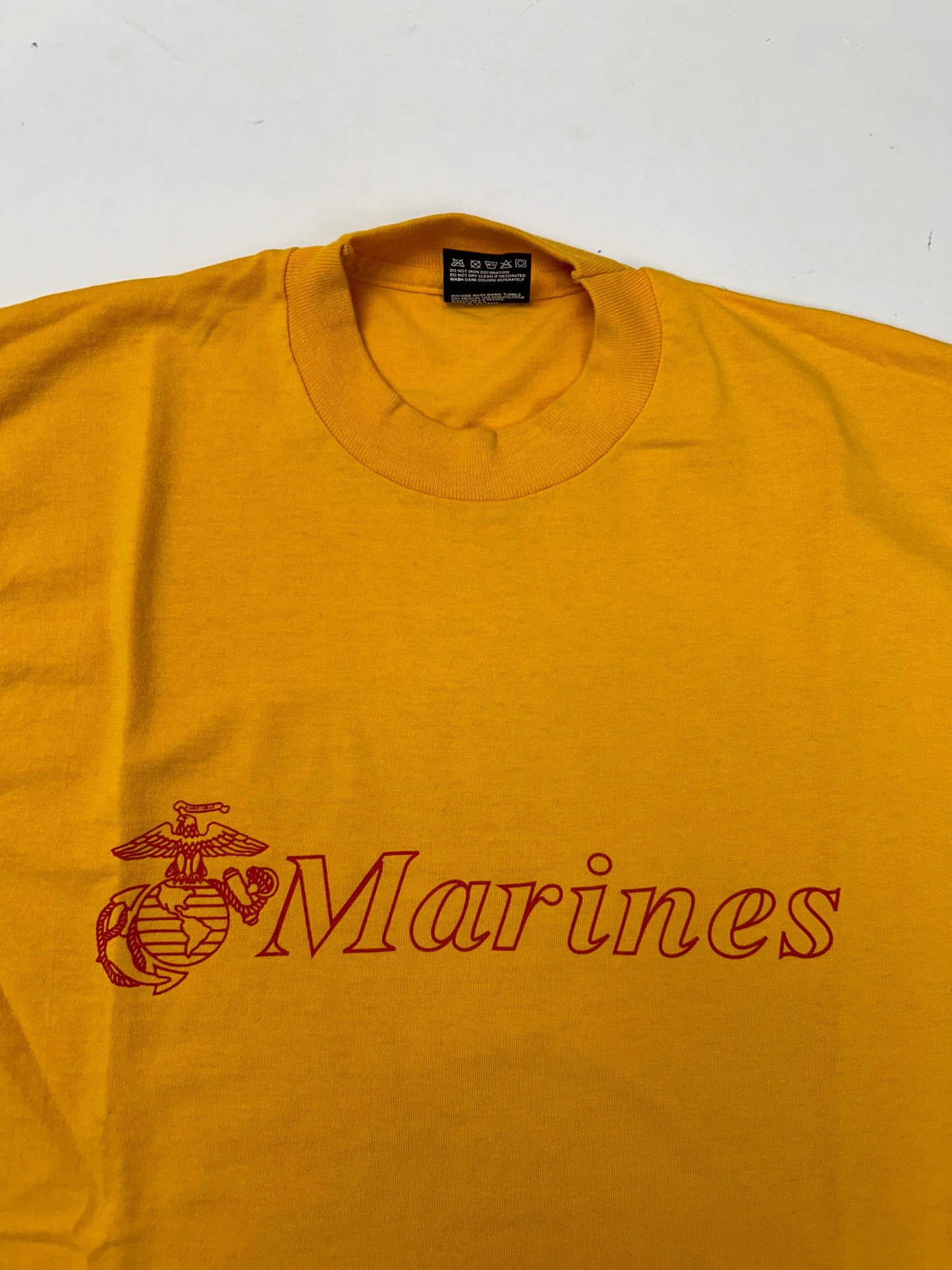 Vintage 90s Marines Tee Medium 19.25x28.25 Inches