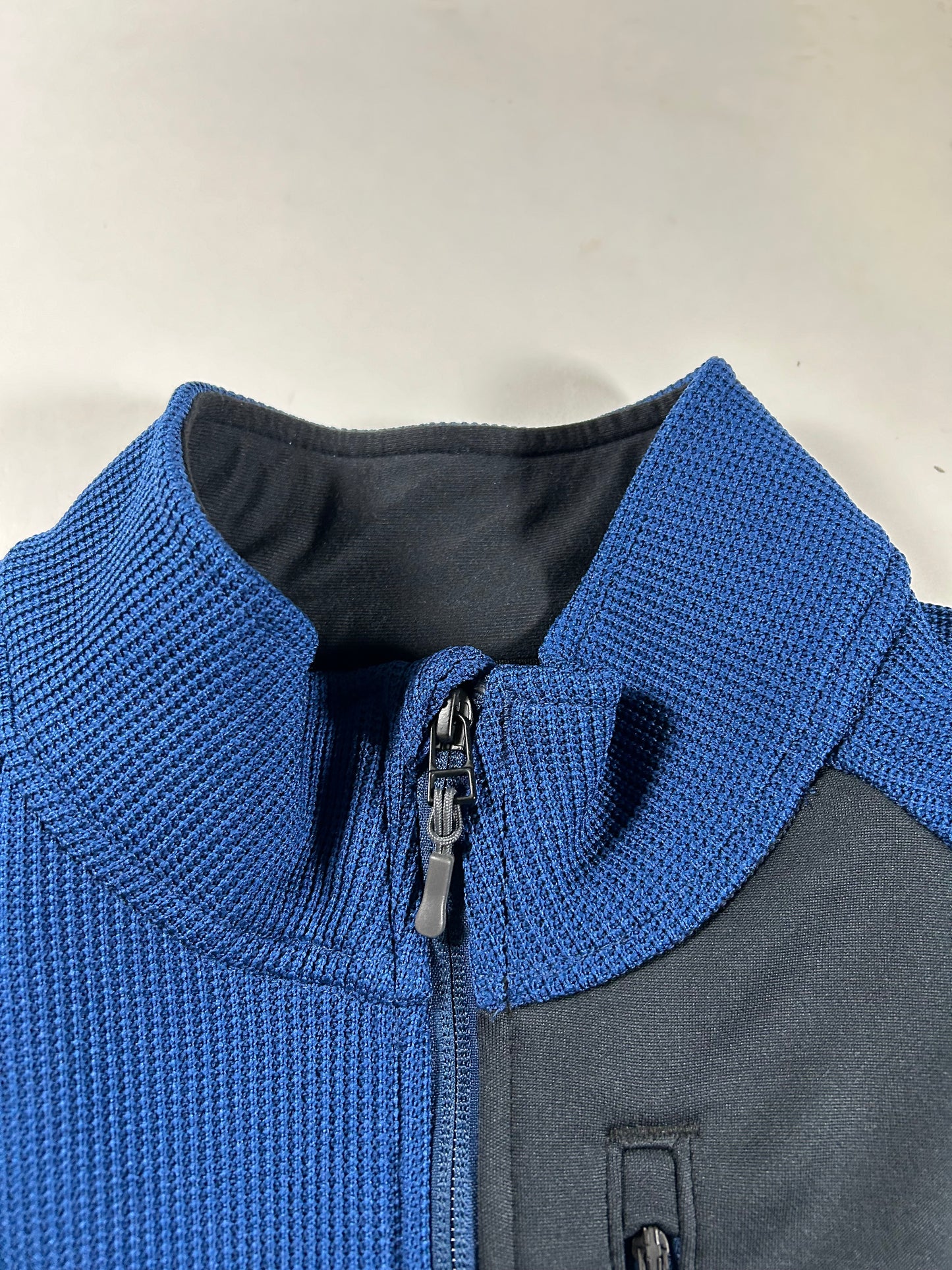 Spyder 1/4-Zip Knit Pullover Jacket Sweater Blue/Black Men’s XL 24.25x30.5 Inches F22