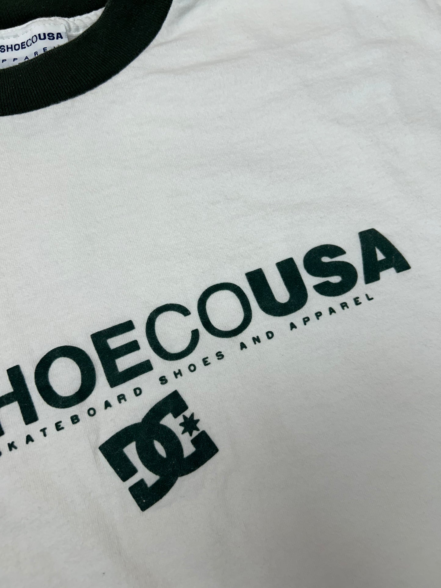 Vintage DC SHOE CO USA Apparel Felt Logo Skate Tee XL 25.25x30 Inches USA Skateboarding