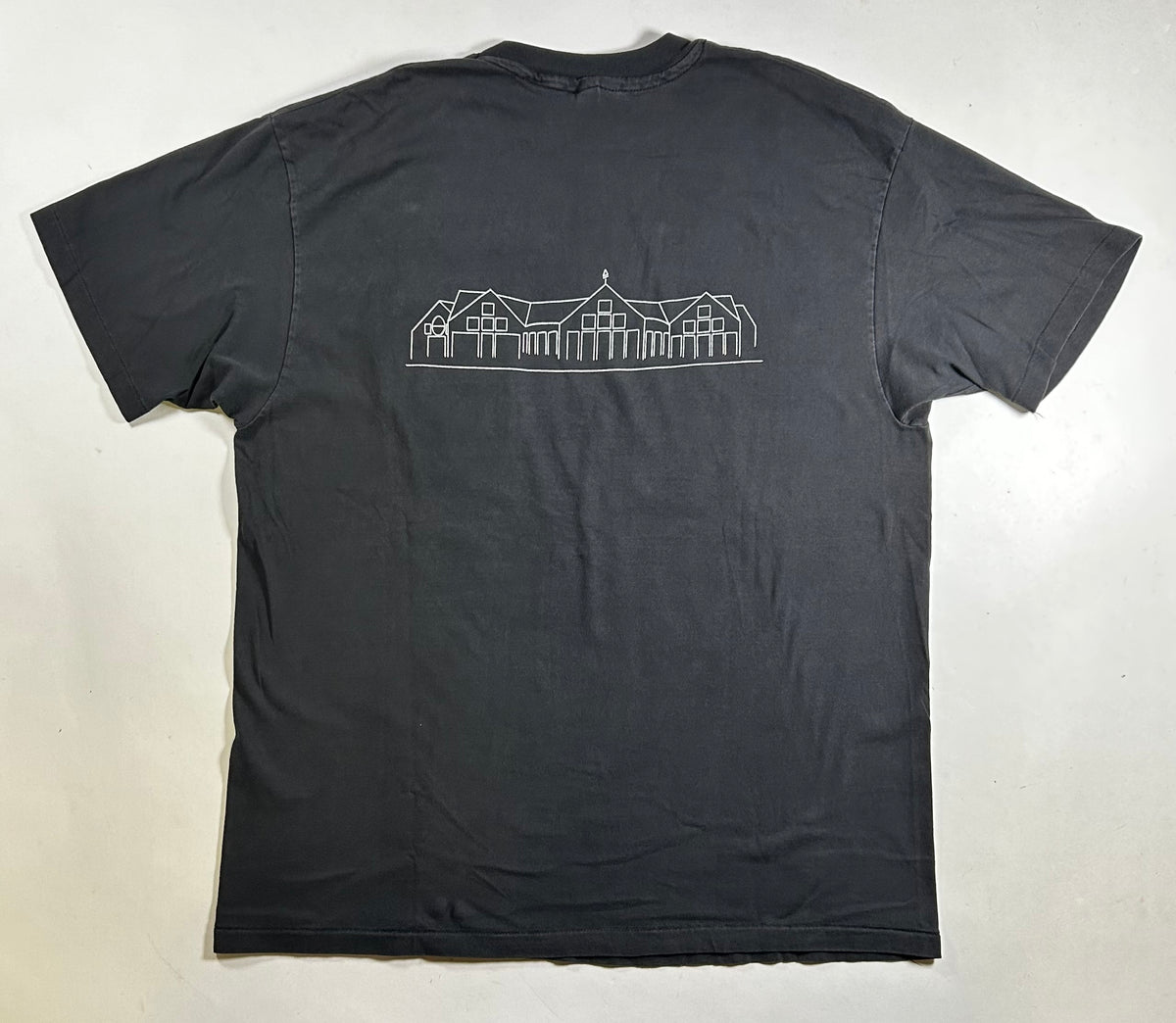 Vintage The Tows The Vineyard September 92 Pocket Tee XL 24x31.5 Inches Hanes Beefy-T