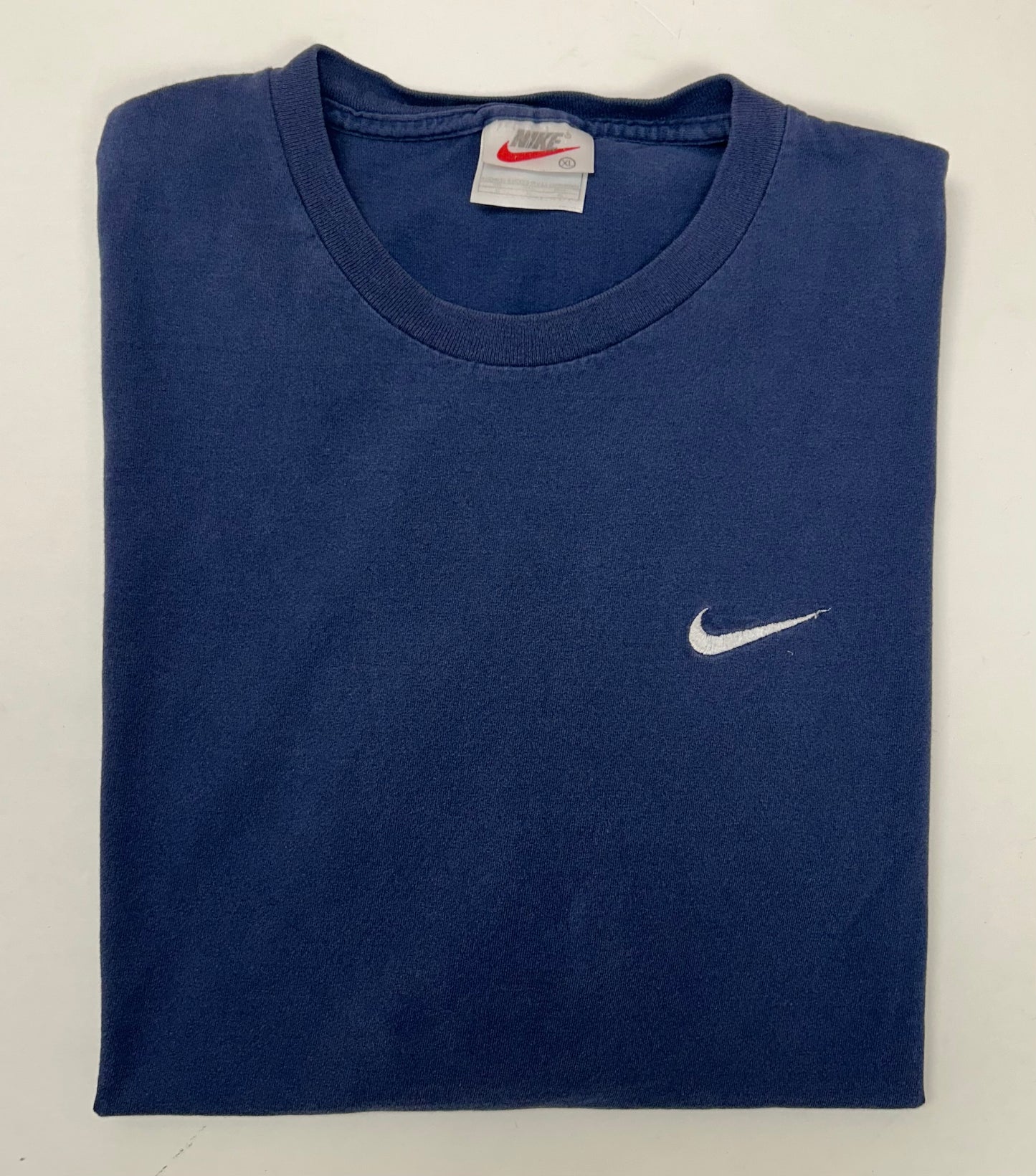 Vintage 90s Nike Embroidered Swoosh Essential Tee Navy XL 25x29.5 Inches