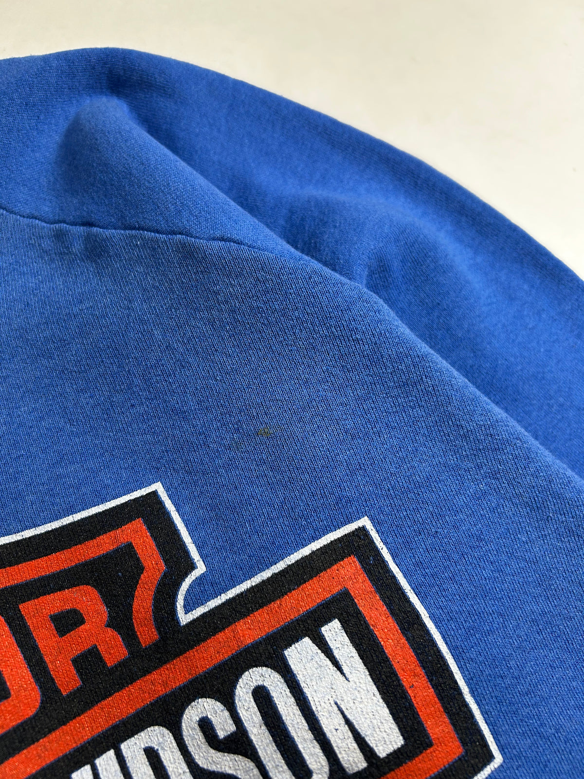 H D Emblem Logo Raglan Crewneck Sweatshirt Mediumish Fit 21.75x26.75 Inches As Is Has Wear