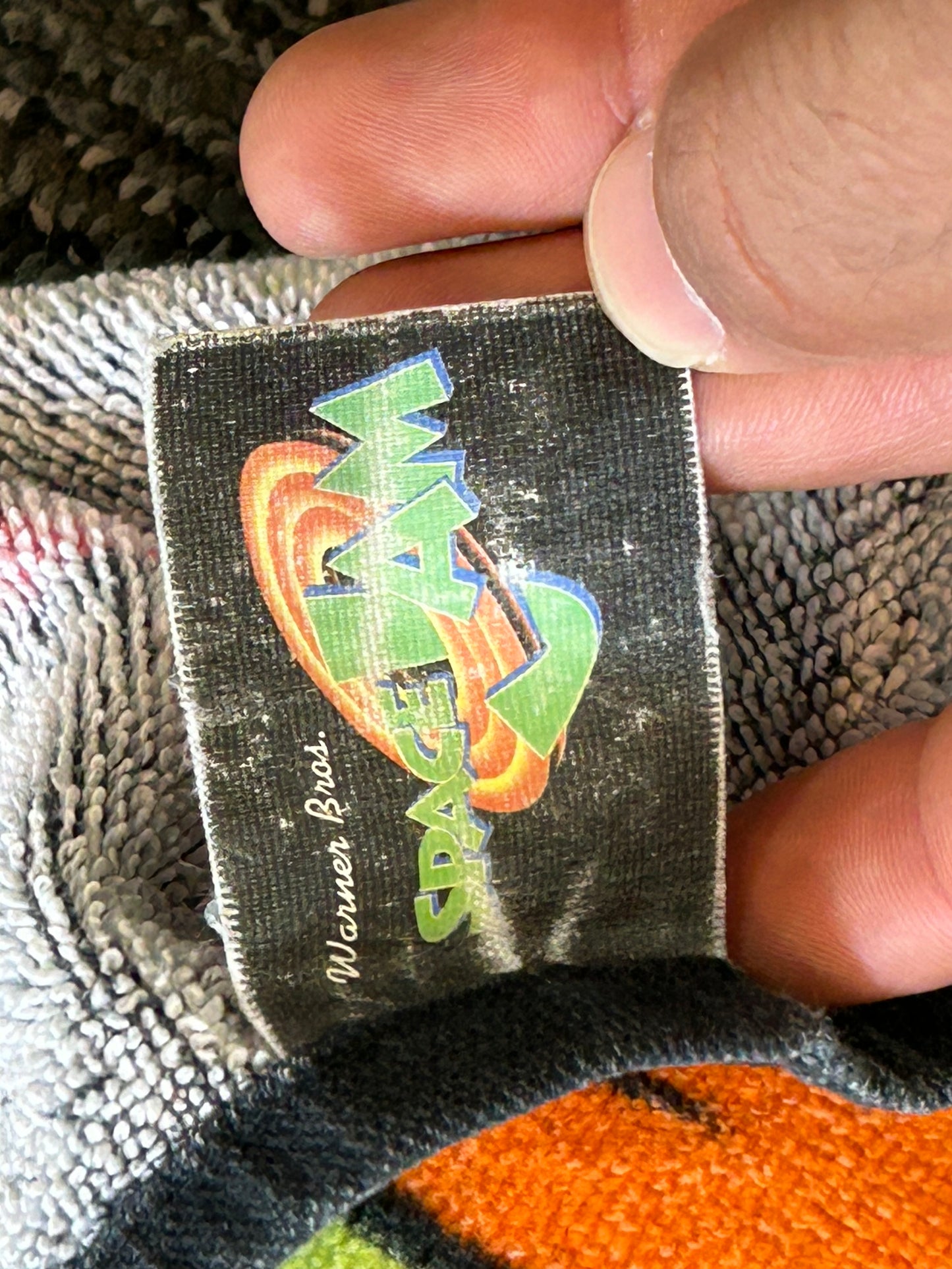 Vintage Warner Bros. Space Jam Beach Towel Michael Jordan & Looney Tunes Movie About 27.5x56 Inches