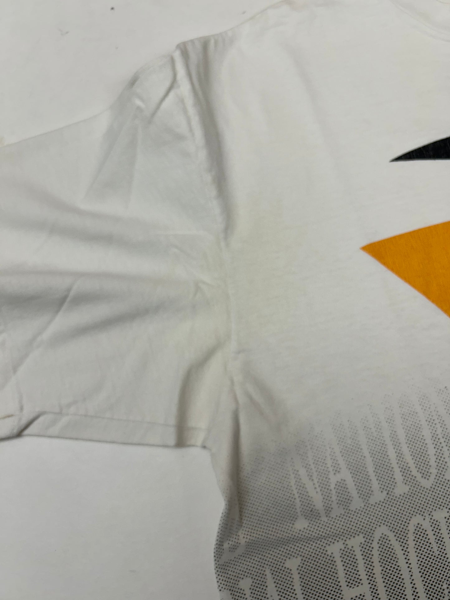 Vintage Chalk Line Pittsburgh Penguins NHL Shirt Boxy Largeish Fit 22.25x26.75 Inches