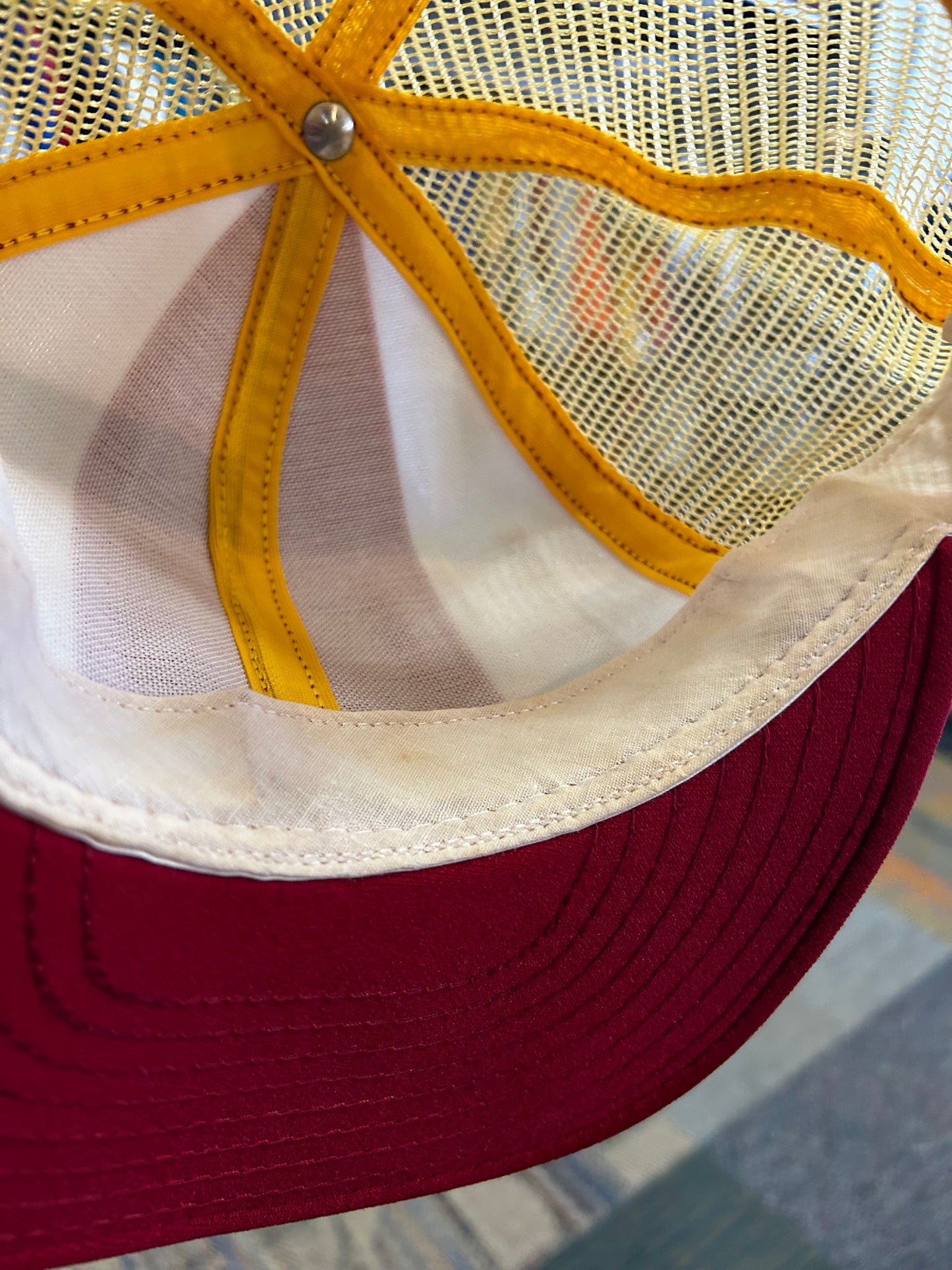 Vintage Washington Redskins NFL Team AJD Trucker SnapBack Hat USA Nylon