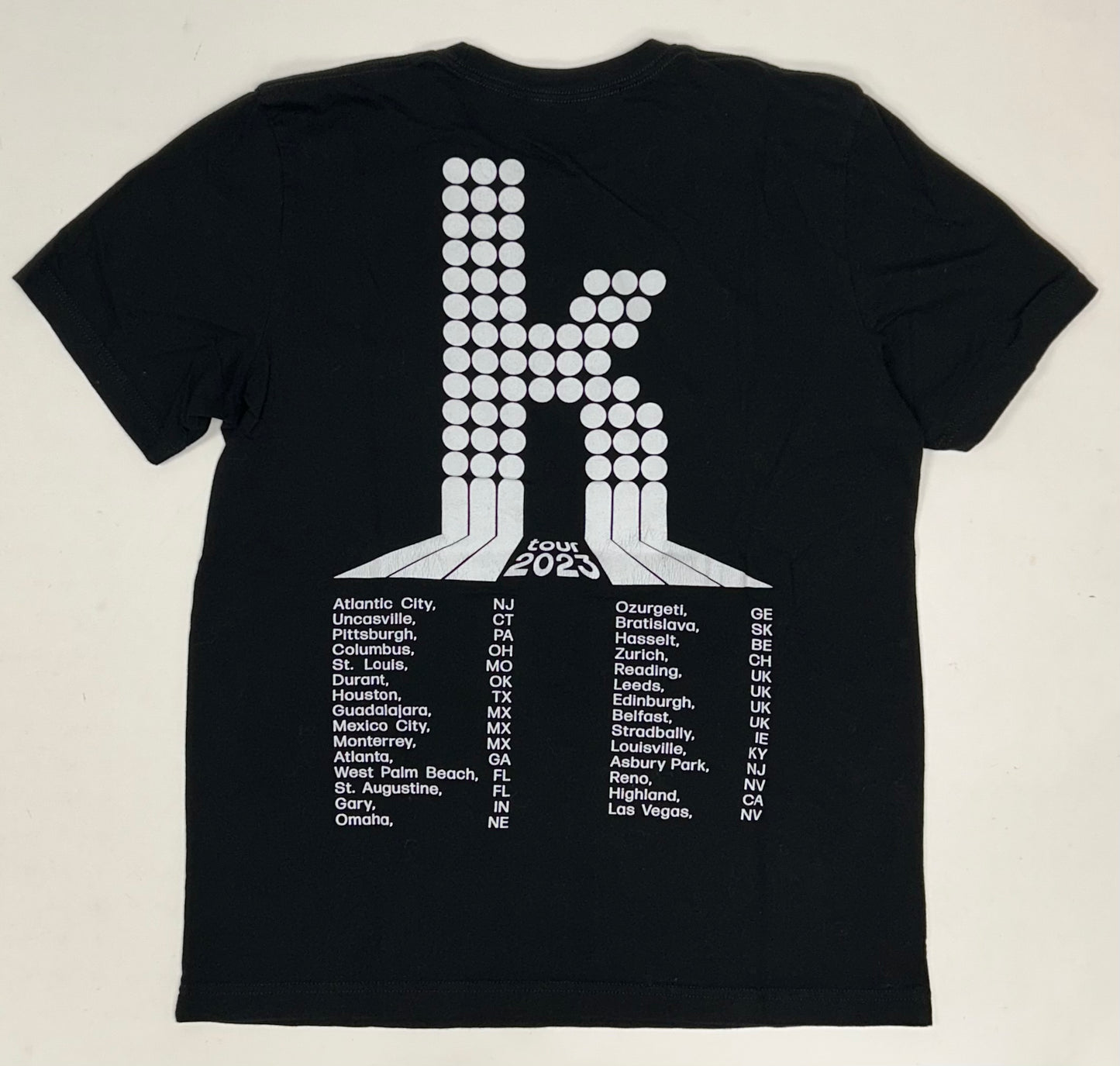 The Killers Band T-Shirt Size Large Tour 2023 Imploding The Mirage 20.75x28 Inches