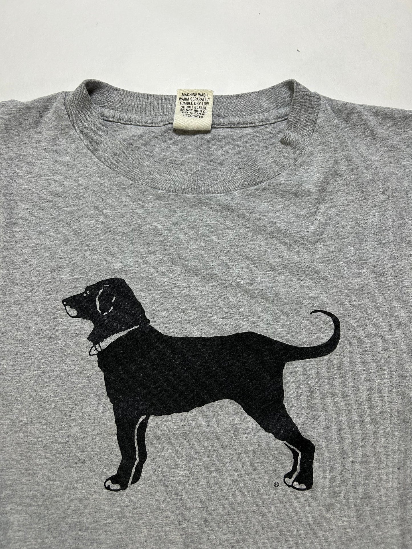 Vintage 2000 The Black Dog Martha’s Vineyard Tee XL 24.5x30.25 Inches Gray
