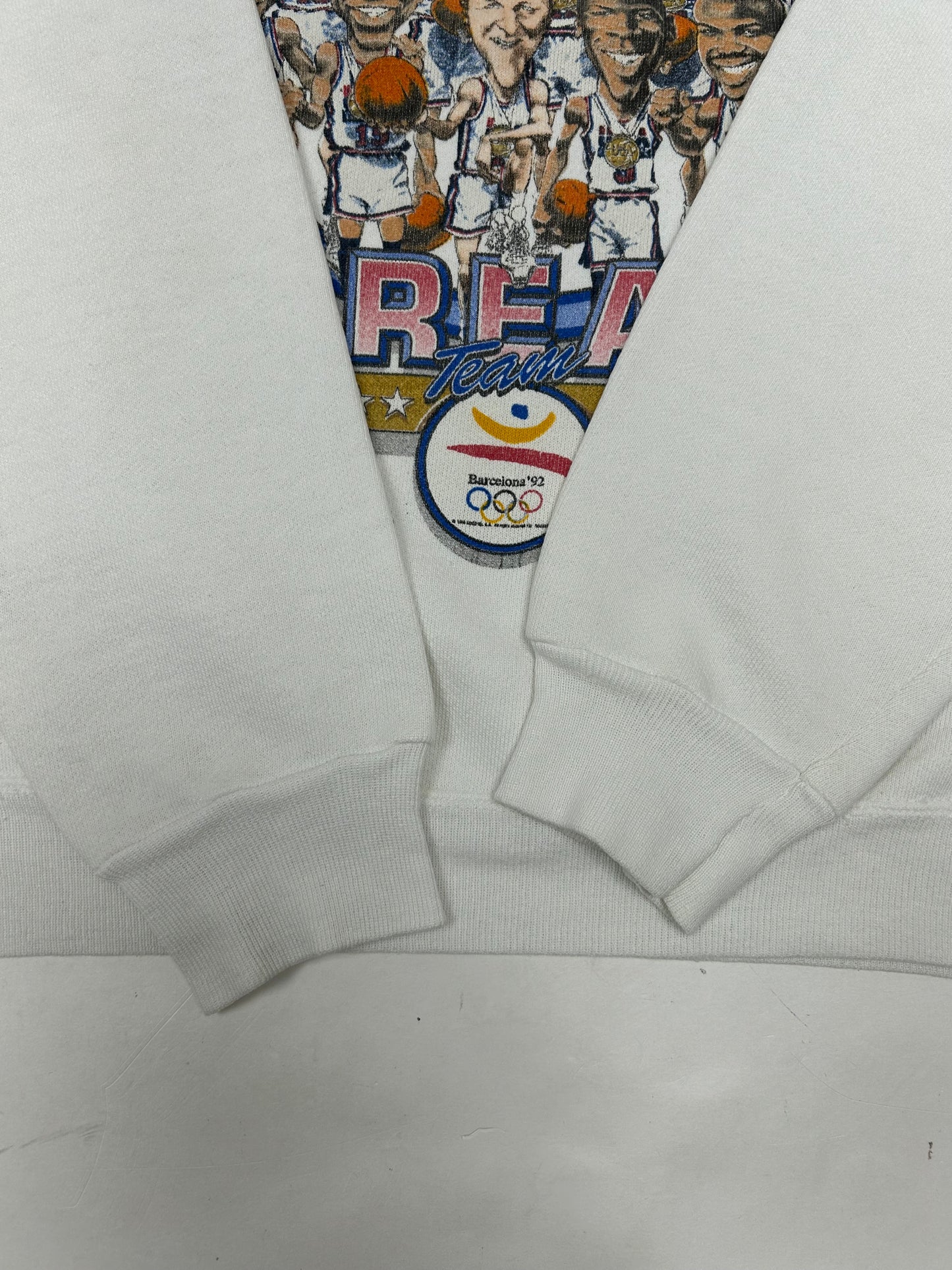 Vintage Salem Sportswear 1992 Barcelona Olympics Team USA Dream Team Caricature Crewneck Medium/Small Fit 22.5x24.75 Inches Great Wear