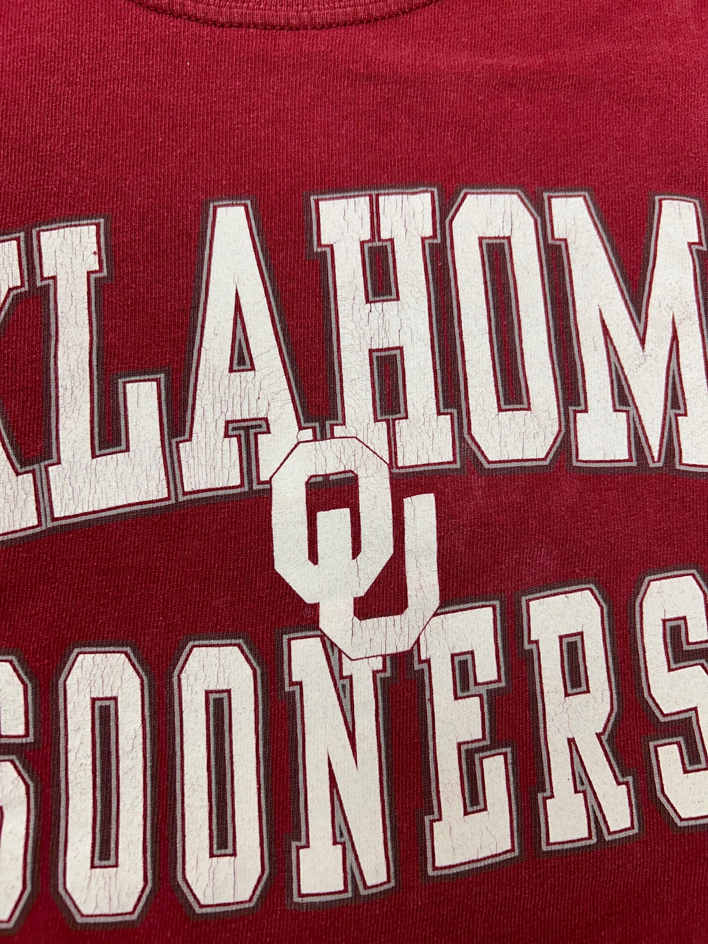 00s Oklahoma University Sooners College Tee Small 18x23.25 Inches As Is