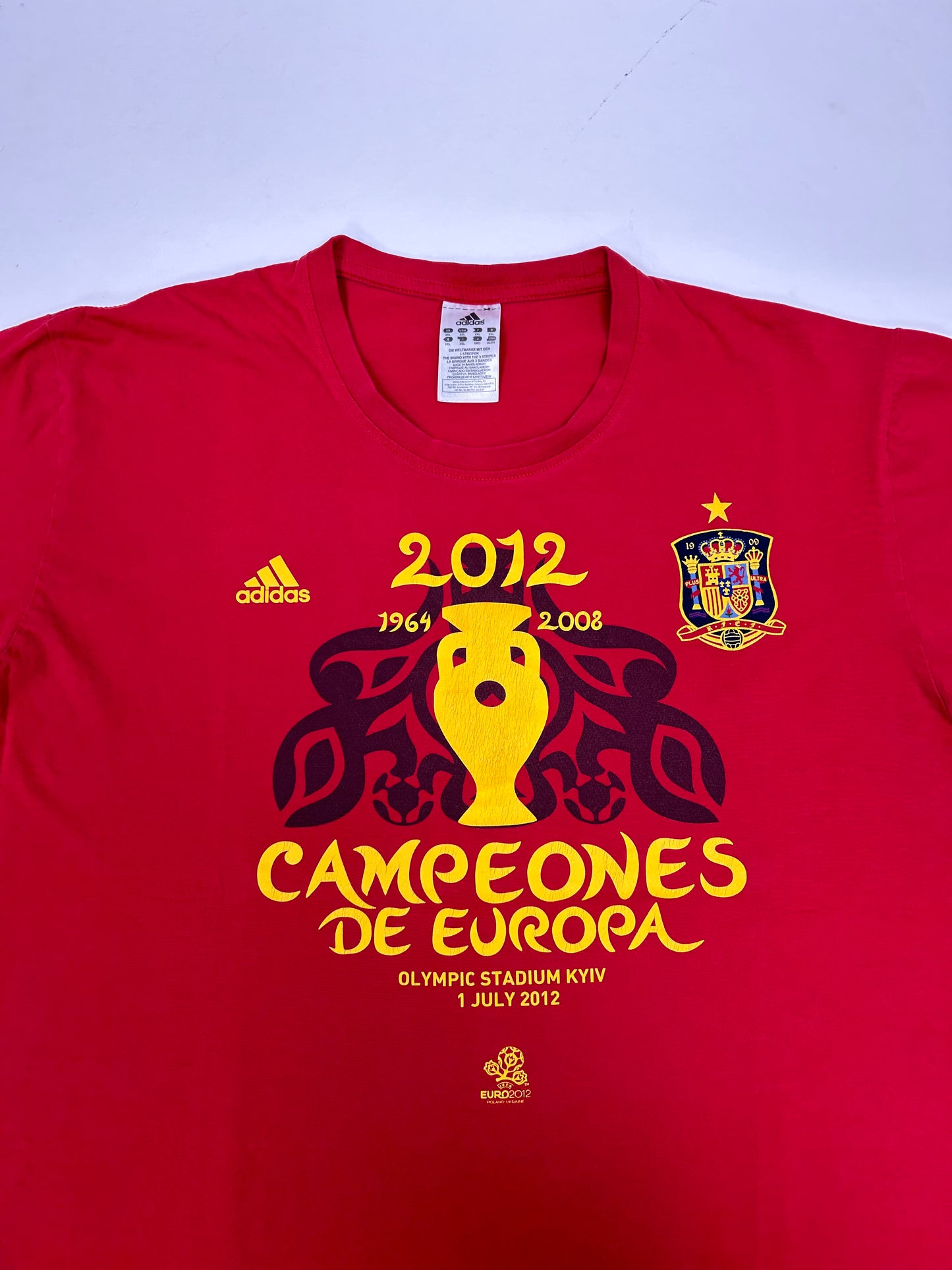 Spain Adidas 'Campeones De Europa' Tee Euro 2012 Champion T shirt 2XL 26.5x29.5 Inches