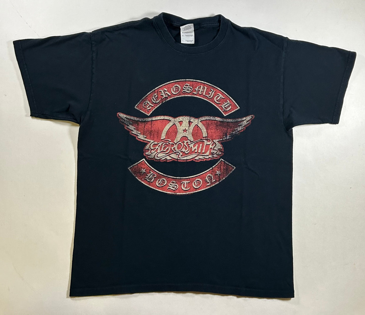 Vintage Aerosmith Boston Band Tee Rock Shirt 2008 2000s Music Large 21.5x27.25 Inches