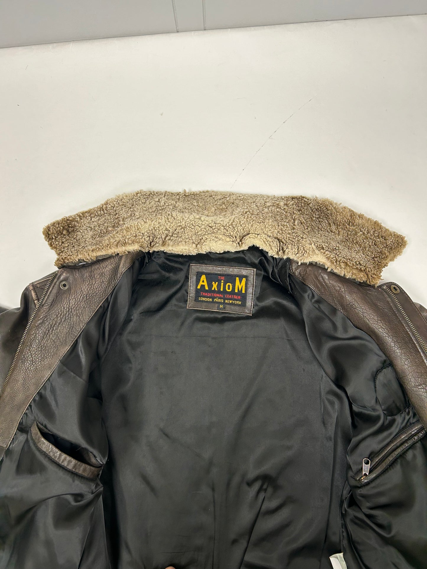 Vintage 90s The Axiom Traditional Leather Pete’s Wicked Ale Leather Jacket Beer Brewery Medium 25x28 Inches