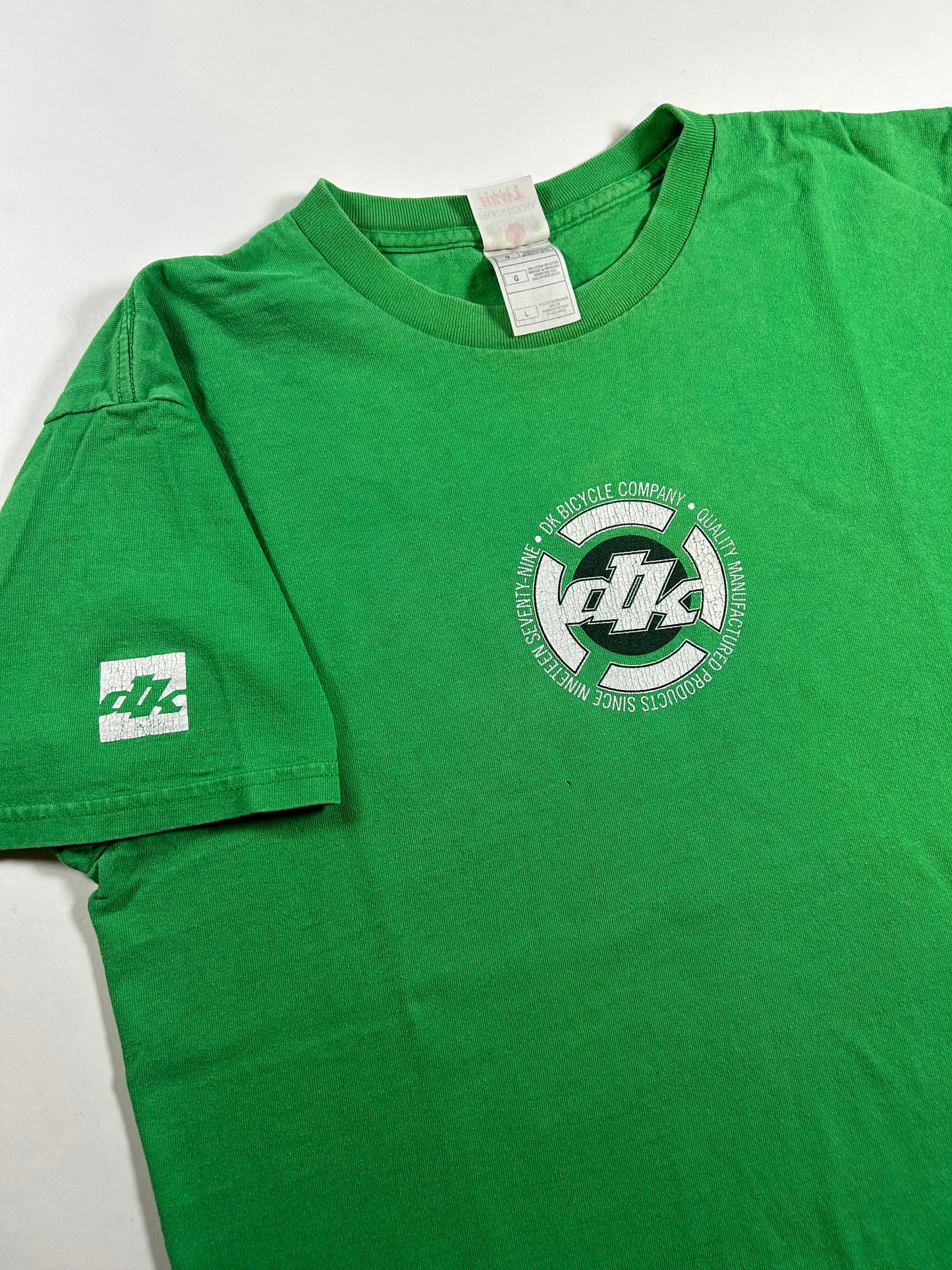 Vintage DK Bicycle Company BMX Biking Bike Brand Tee L/M 21x27 Inches 2000s Green Y2K