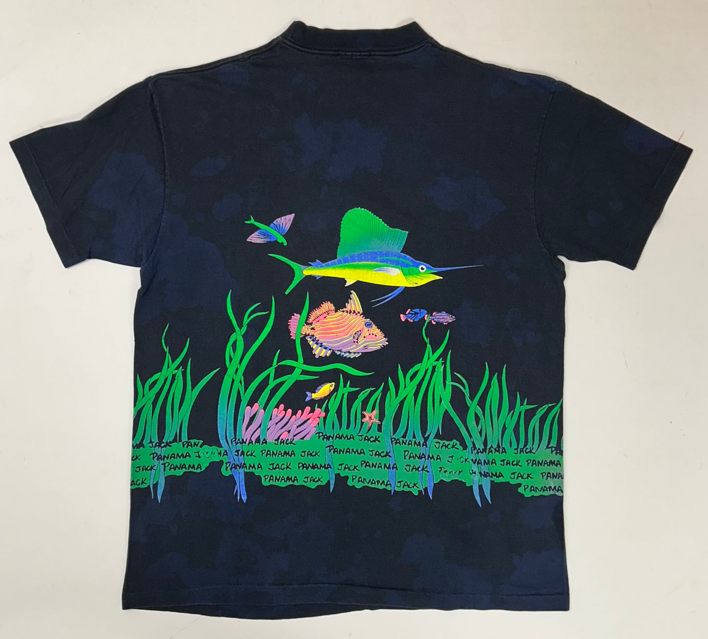 Vintage Panama Jack AOP Fish Tee XL 23.25x31.75 Inches