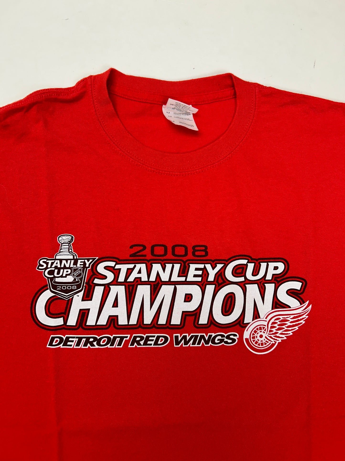Detroit Red Wings NHL 2008 Stanley Cup Champions Tee Medium 20.5x27