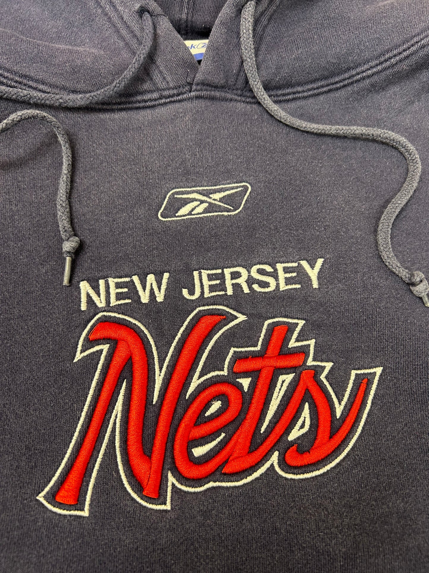 Vintage 00s Reebok New Jersey Nets NBA Hooded Sweatshirt Medium 23.25x26.5 Inches Worn Navy