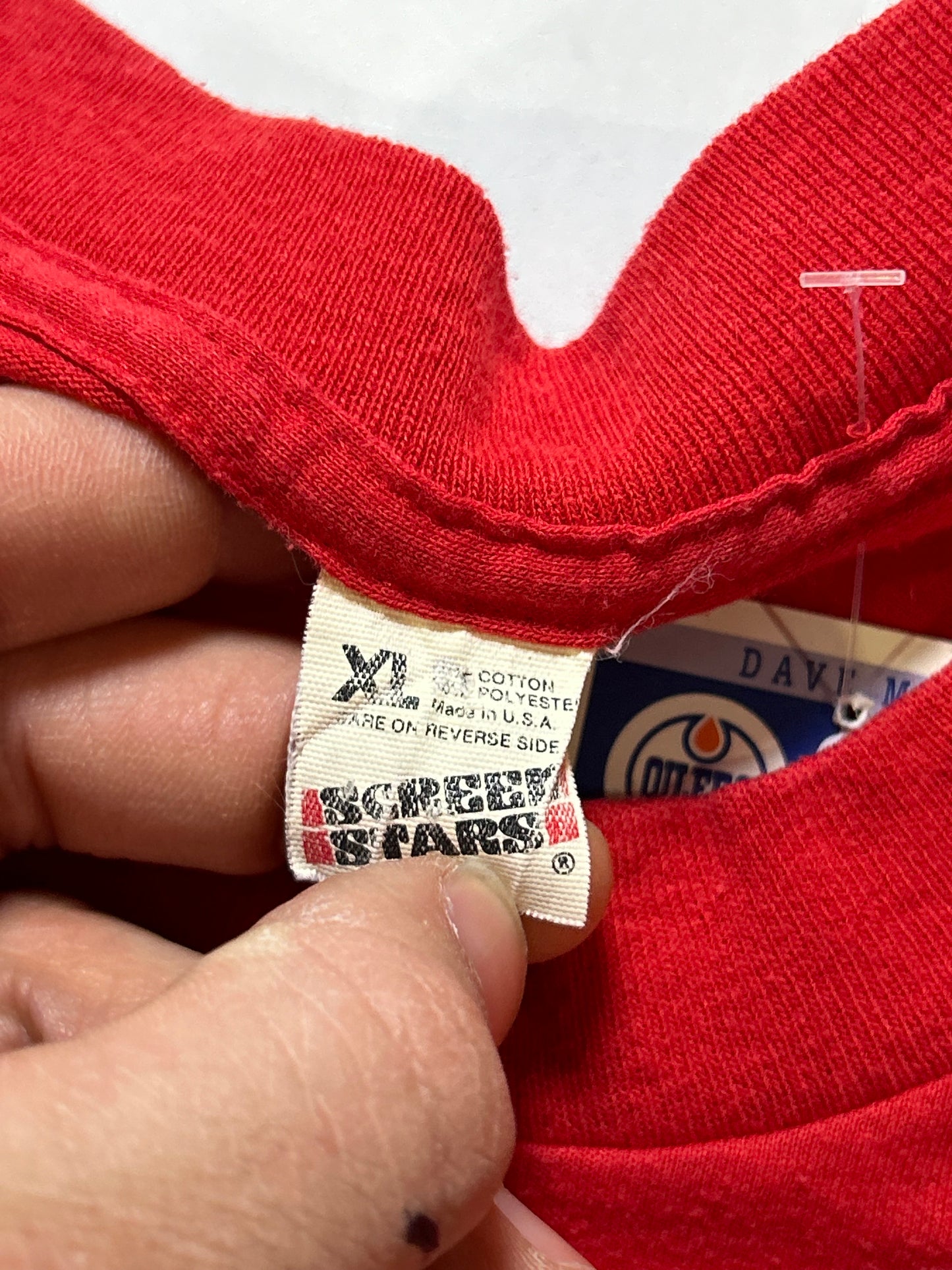 Vintage 80s Screen Stars I Believe In Santa Claus Christmas Tee Large/Medium Fit 21.25x29 Inches