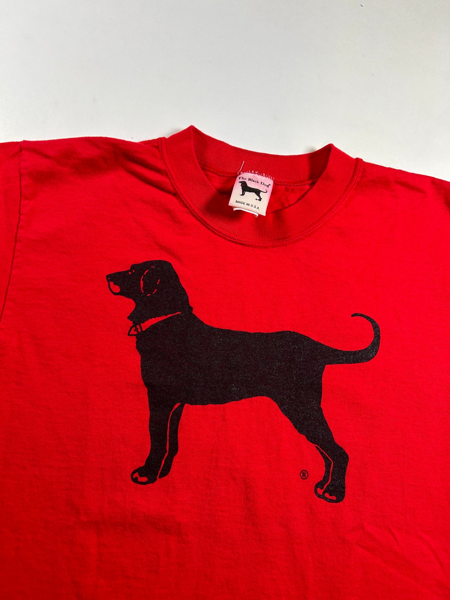 Vintage The Black Dog Martha's Vineyard 1997 Shirt Red Youth 8 18x24 Inches USA