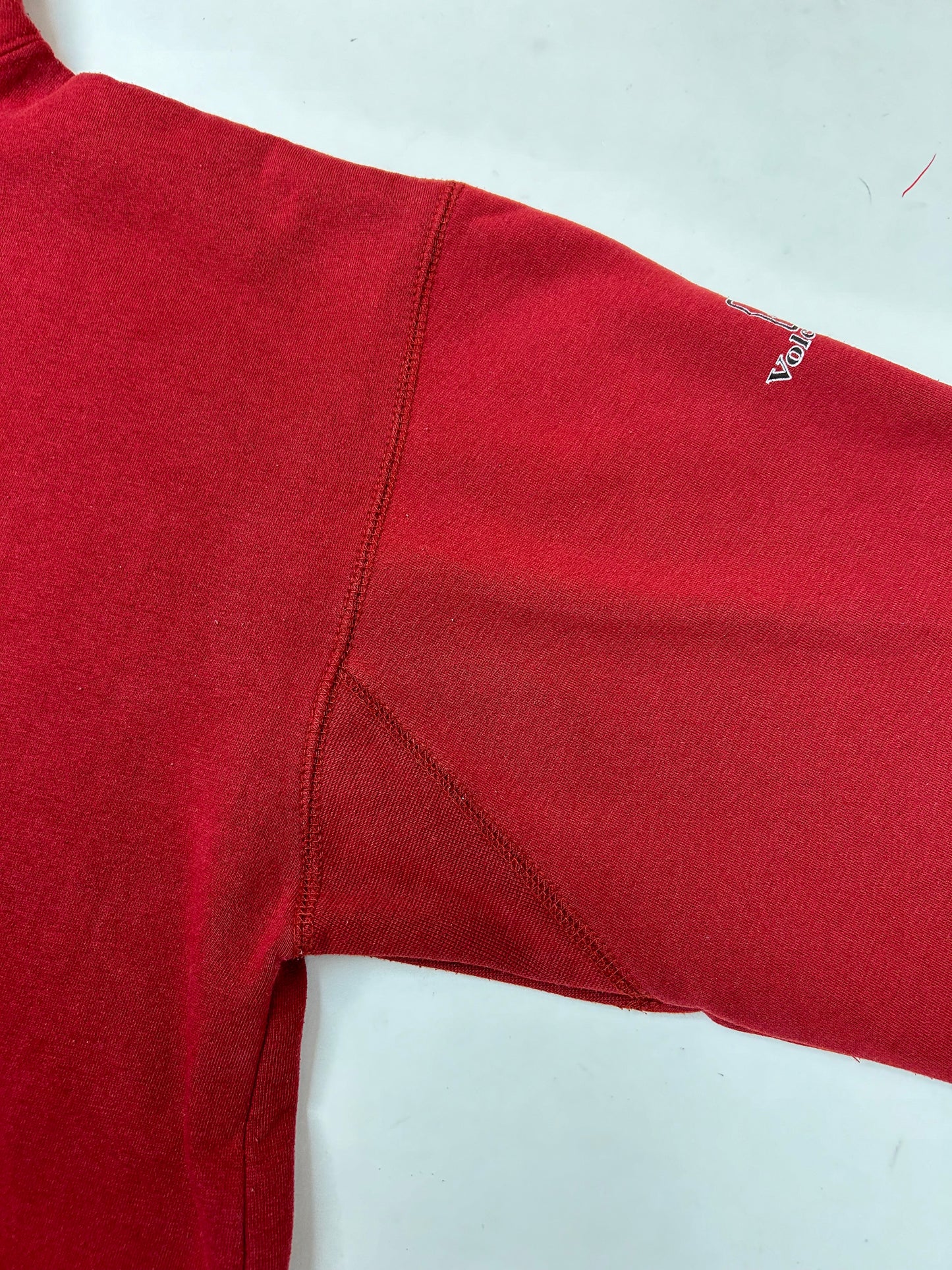 Vintage Volcom Stone The Only Constant Is Change Skate Surf Brand Hooded Sweatshirt Large 25.5x28.25 Inches Maroon