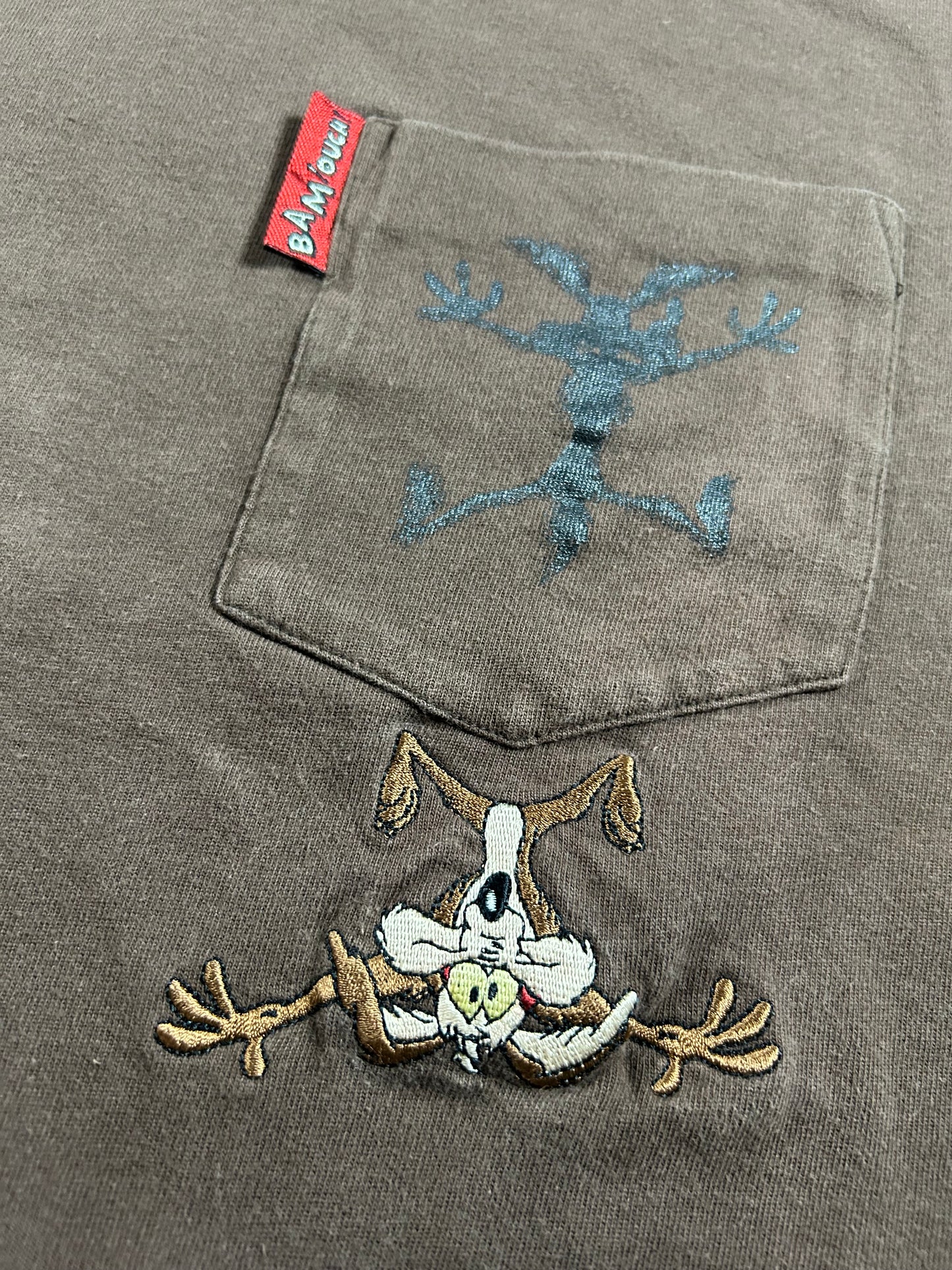 Vintage 1996 Warner Bros. Looney Tunes Wile E Coyote Pocket Tee Medium 20.5x27 Inches Brown
