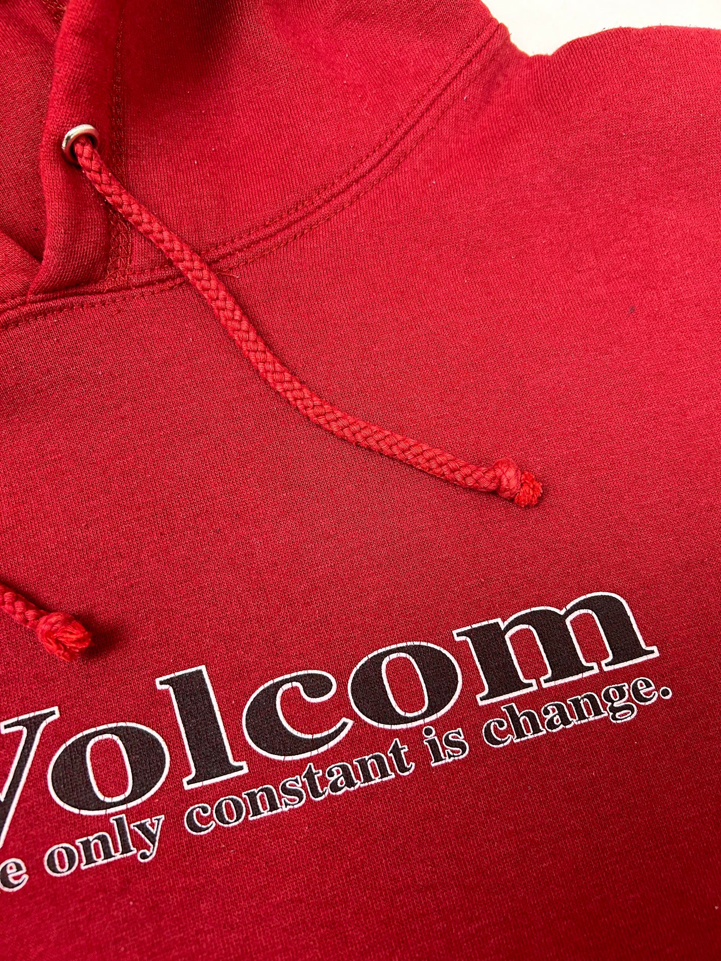Vintage Volcom Stone The Only Constant Is Change Skate Surf Brand Hooded Sweatshirt Large 25.5x28.25 Inches Maroon