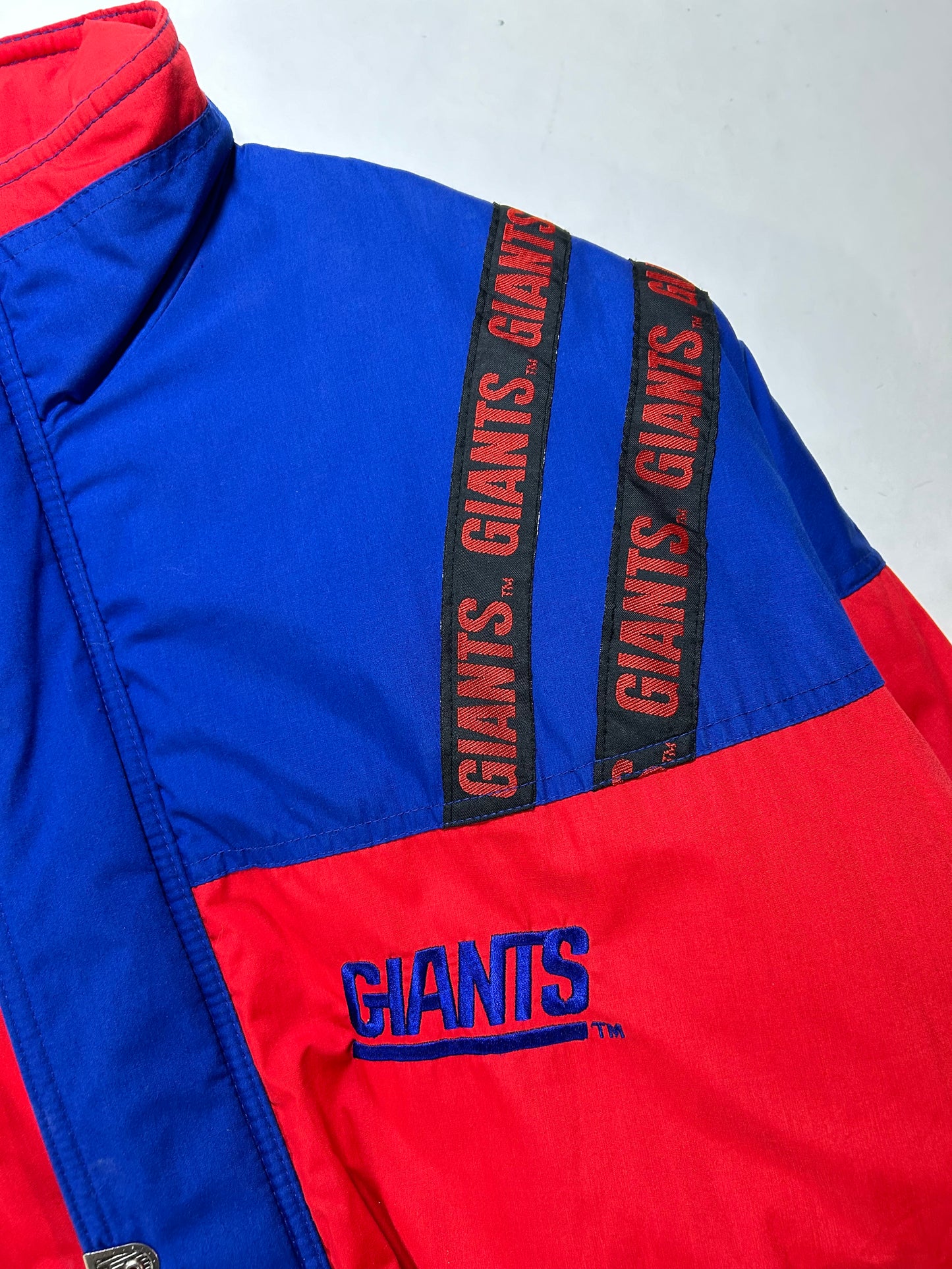 Vintage New York Giants NFL Puffer Packable Hood Jacket Large 25.75x29 Inches
