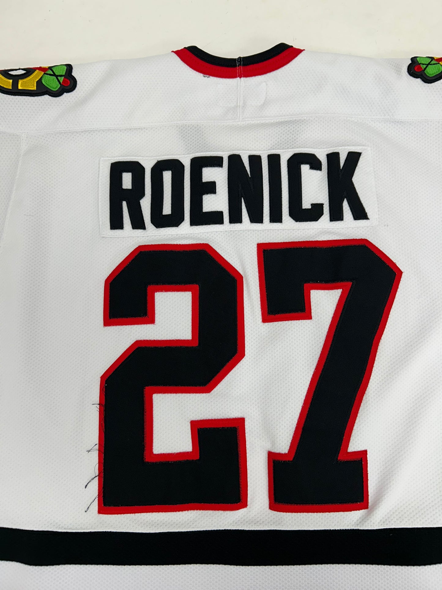Vintage Starter NHL Chicago Blackhawks Jeremy Roenick Hockey Jersey Men’s Large 28x29.75 Inches